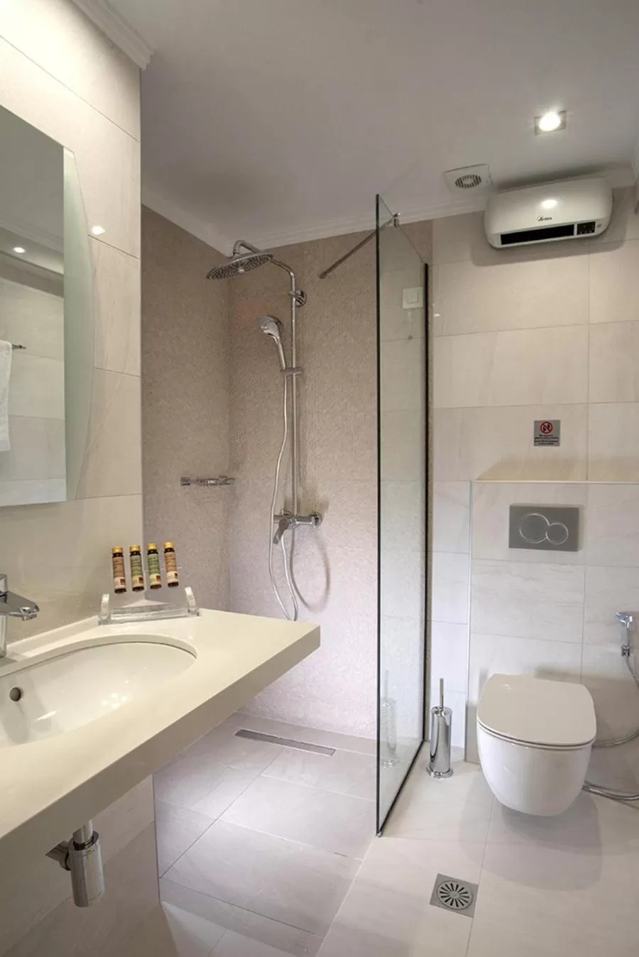 Bathroom in Nafplia Terra