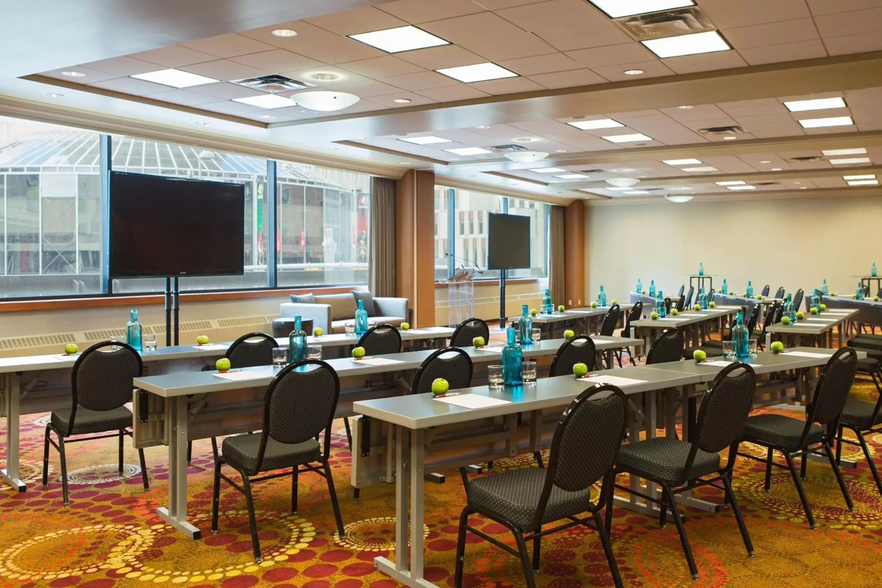 Meeting/conference room in Calgary Marriott Downtown Hotel