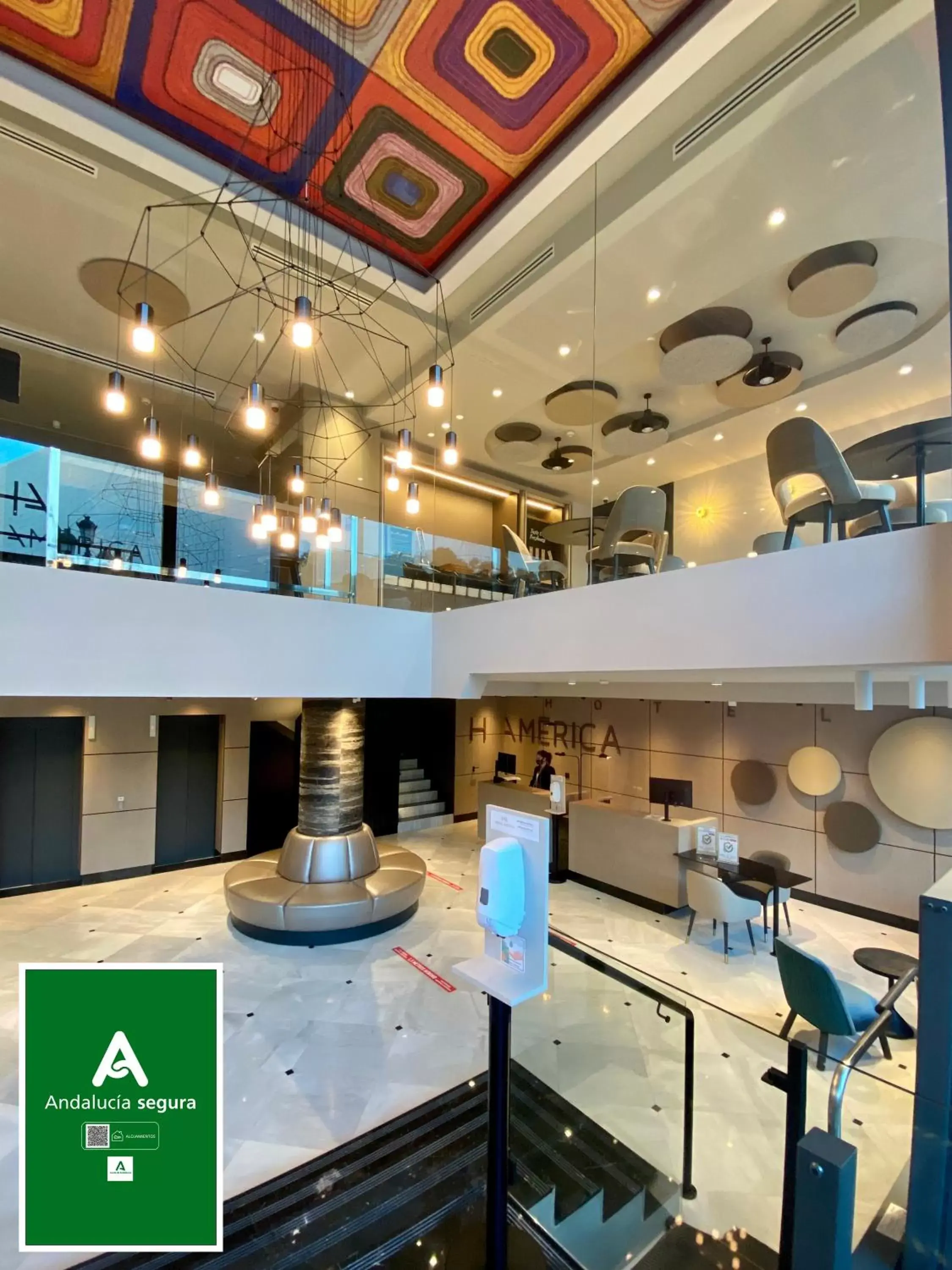 Lobby or reception in Hotel América Sevilla Lobby or reception in Hotel América Sevilla