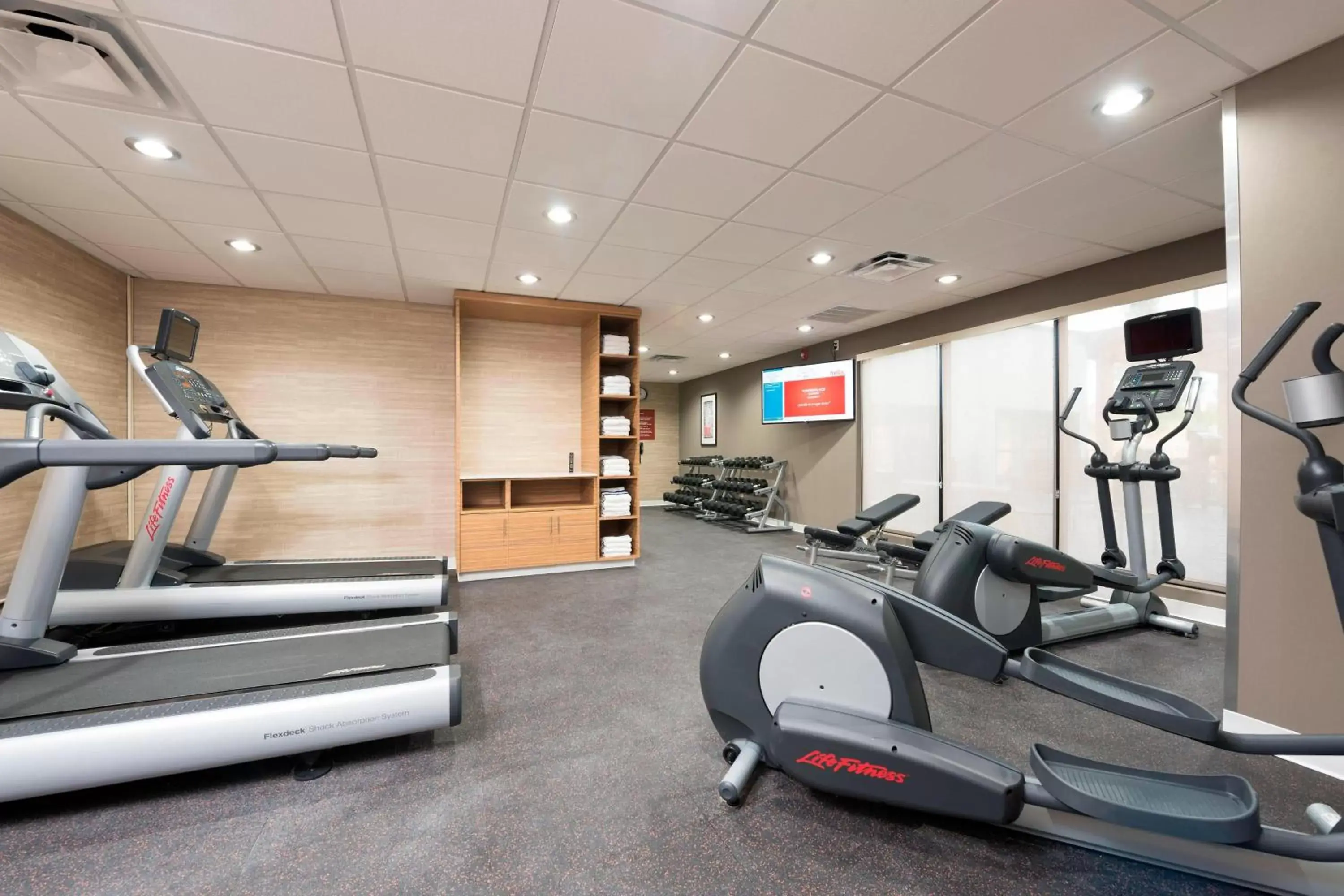Fitness centre/facilities, Fitness Center/Facilities in TownePlace Suites by Marriott Ontario-Mansfield