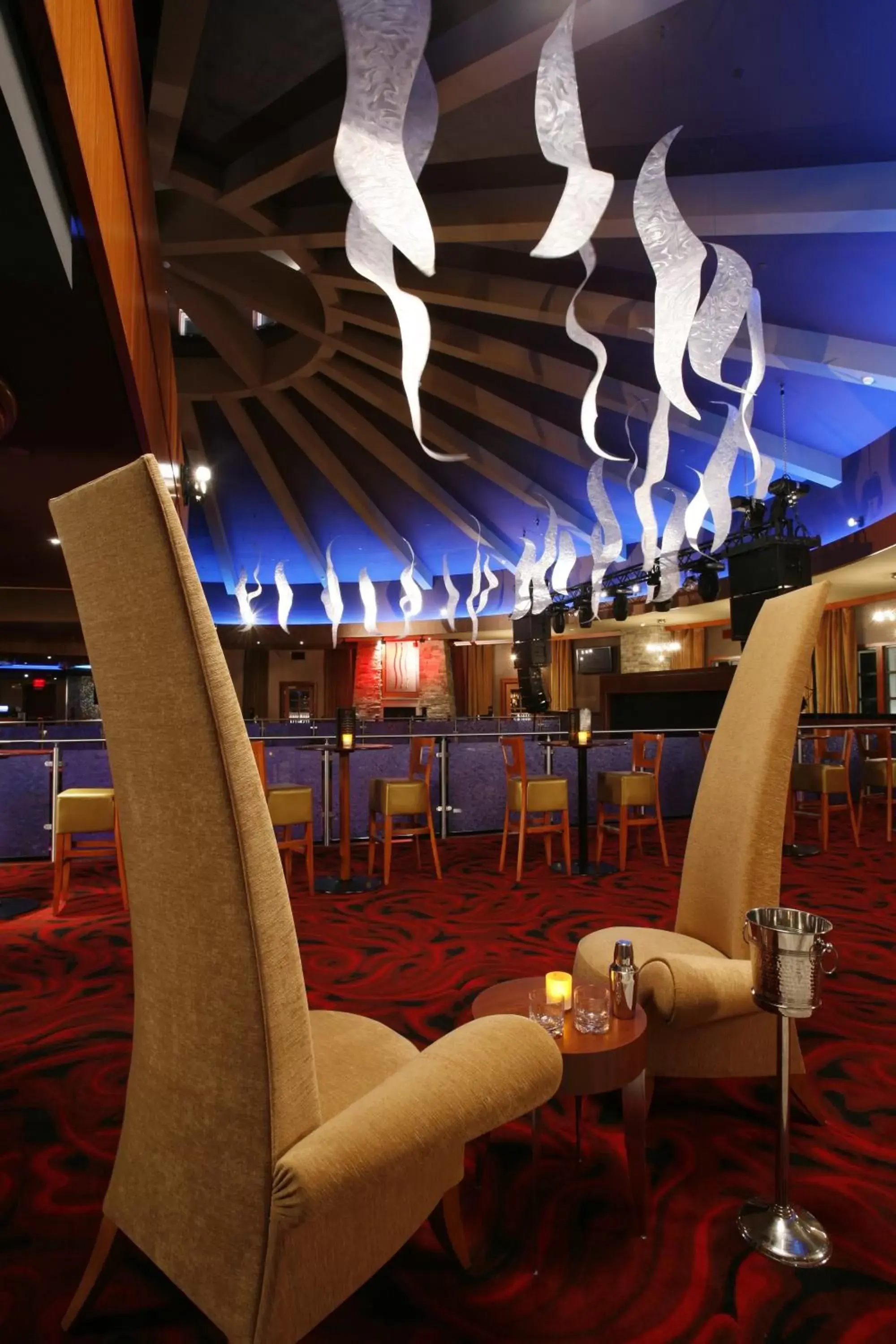 Nightclub / DJ, Lounge/Bar in Saratoga Casino Hotel