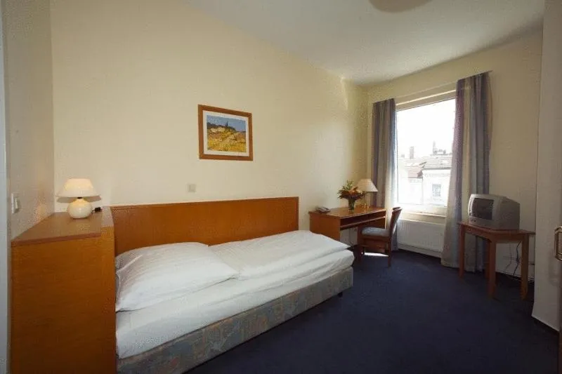 Bed in Hotel Terminus am Hauptbahnhof & ZOB