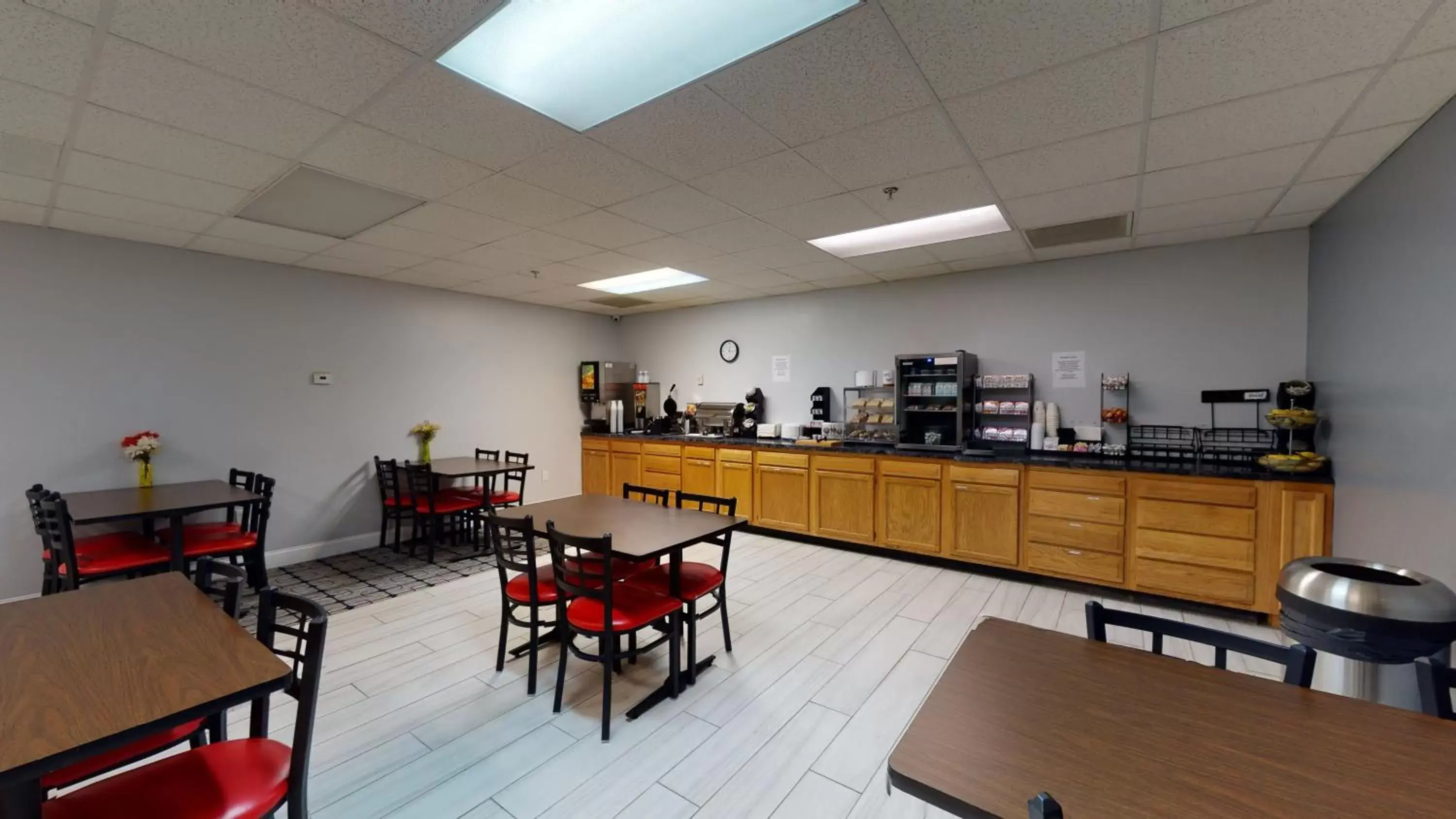 Breakfast in Ramada by Wyndham Strasburg - Shenandoah Valley Breakfast in Ramada by Wyndham Strasburg - Shenandoah Valley