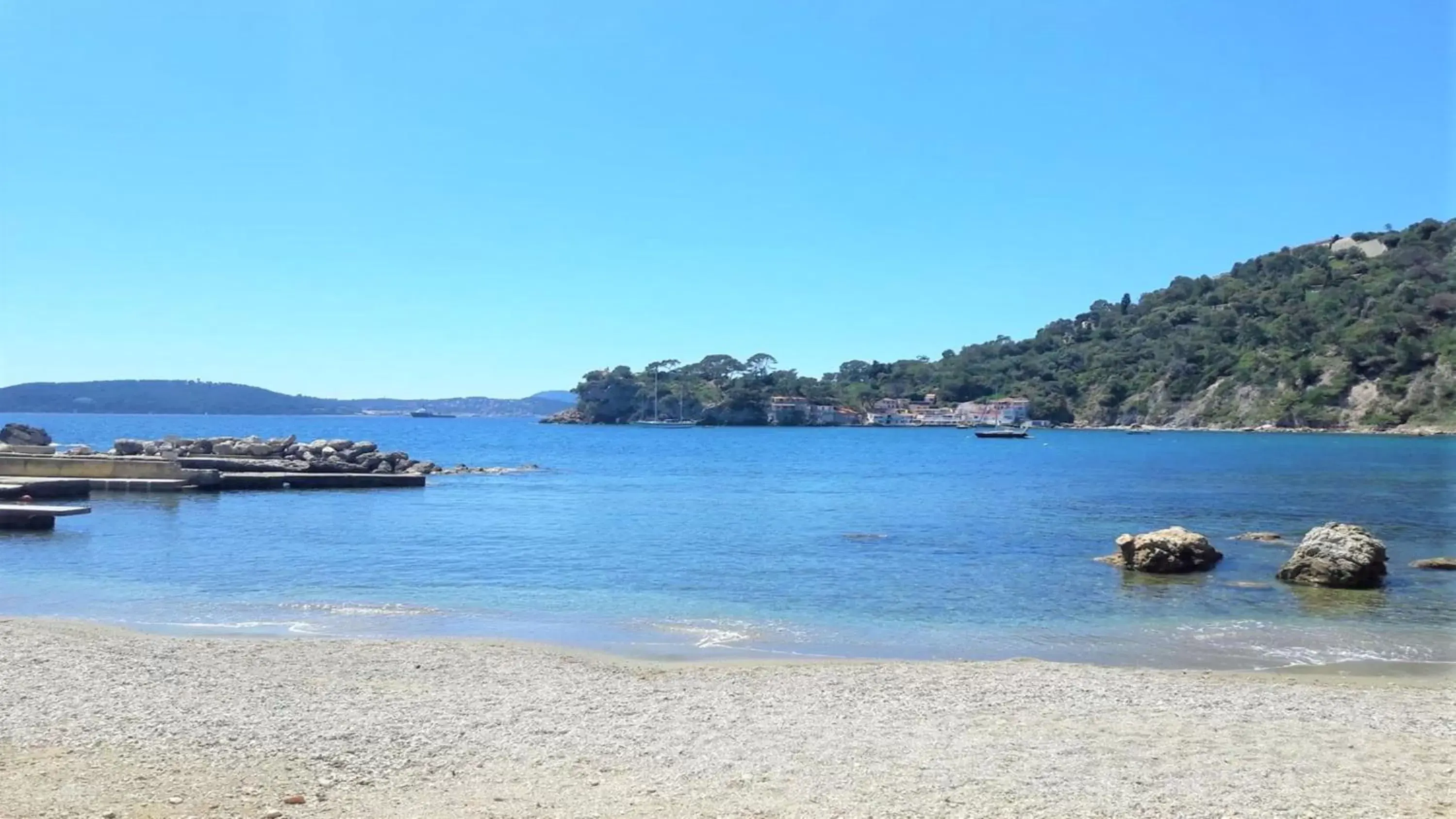 Nearby landmark, Beach in Holiday Inn Express Toulon - Est, an IHG Hotel