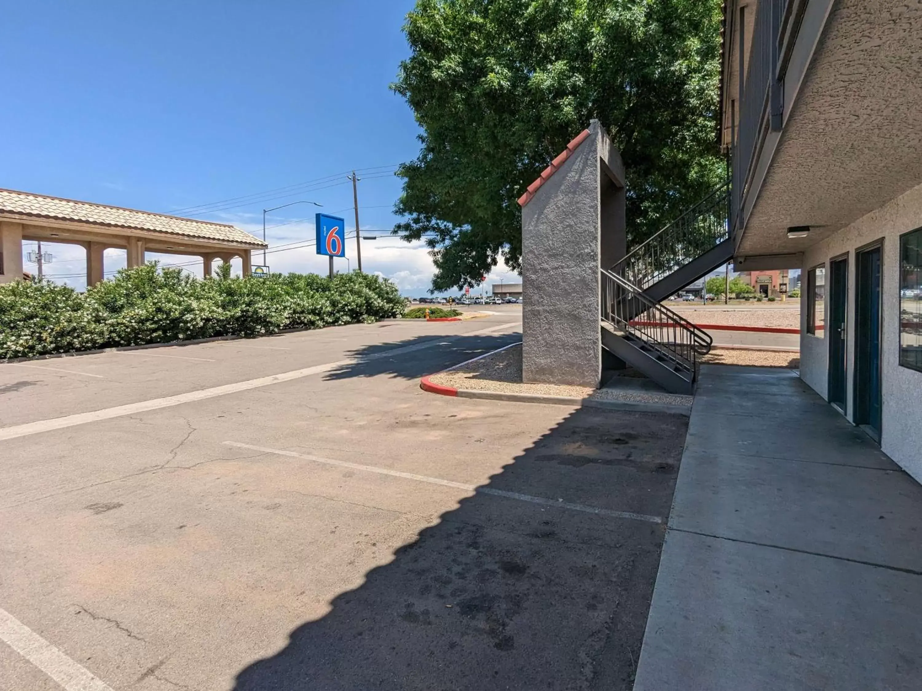 Property building in Motel 6-Kingman, AZ - Route 66 East