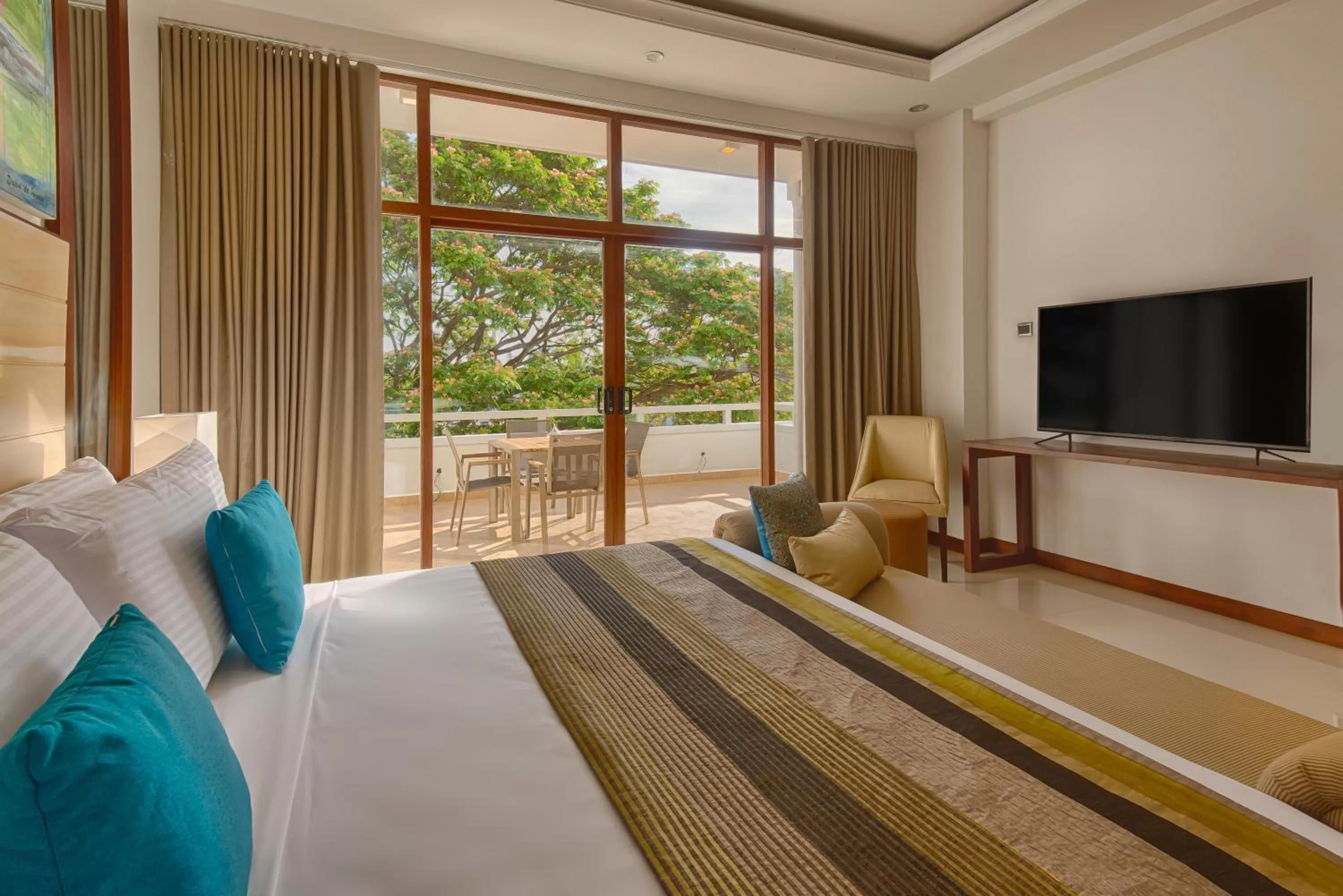 Bed in NorthGate Jaffna