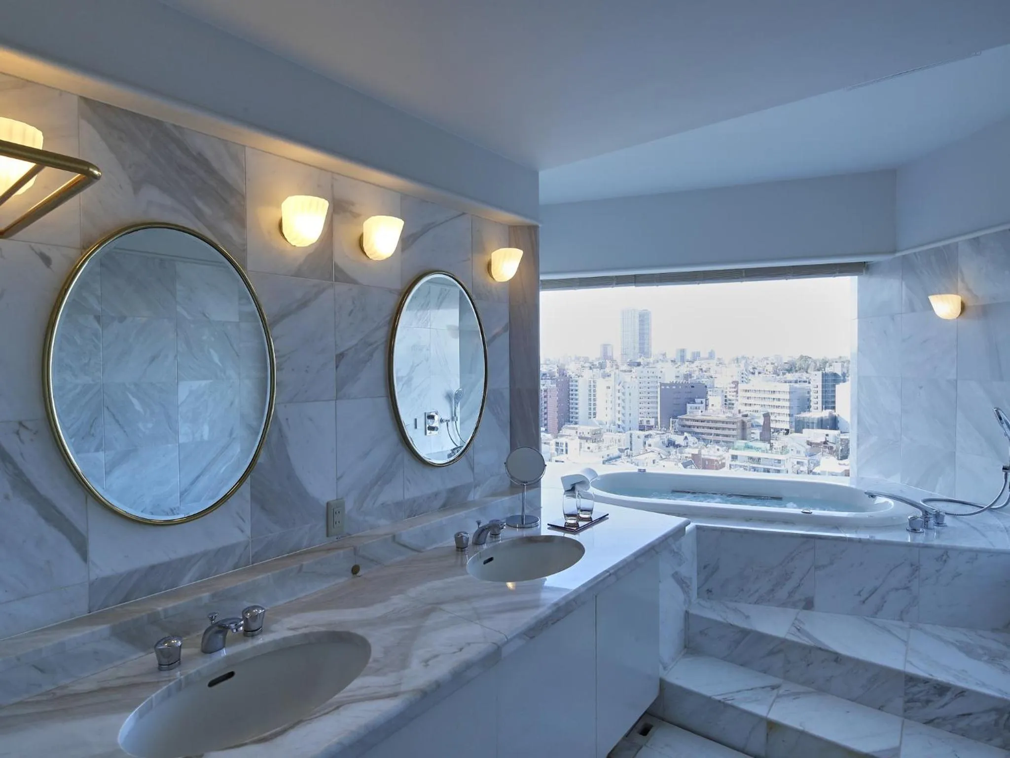 Bathroom in Hotel Gajoen Tokyo