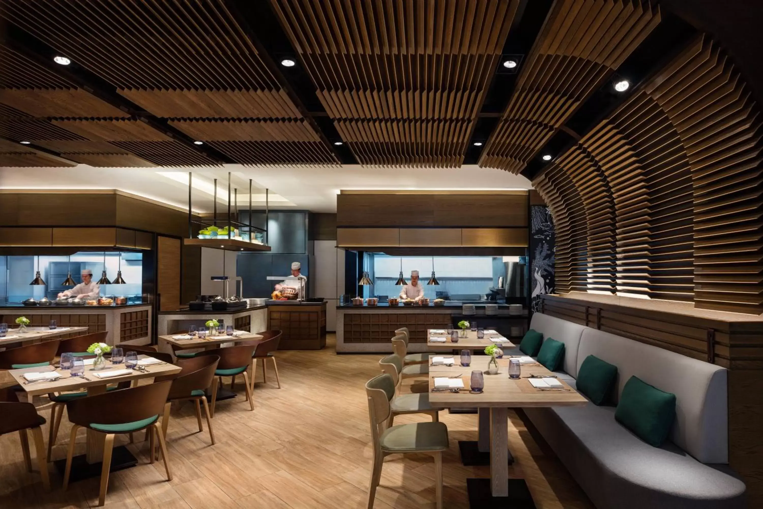 Kitchen or kitchenette, Restaurant/Places to Eat in Hong Kong Ocean Park Marriott Hotel