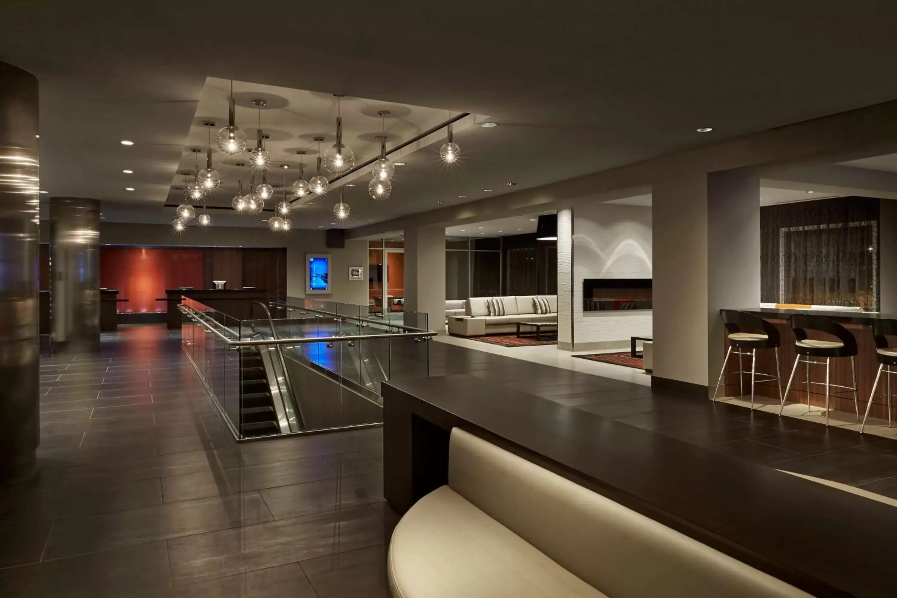 Lobby or reception in Embassy Suites by Hilton Washington DC Chevy Chase Pavilion