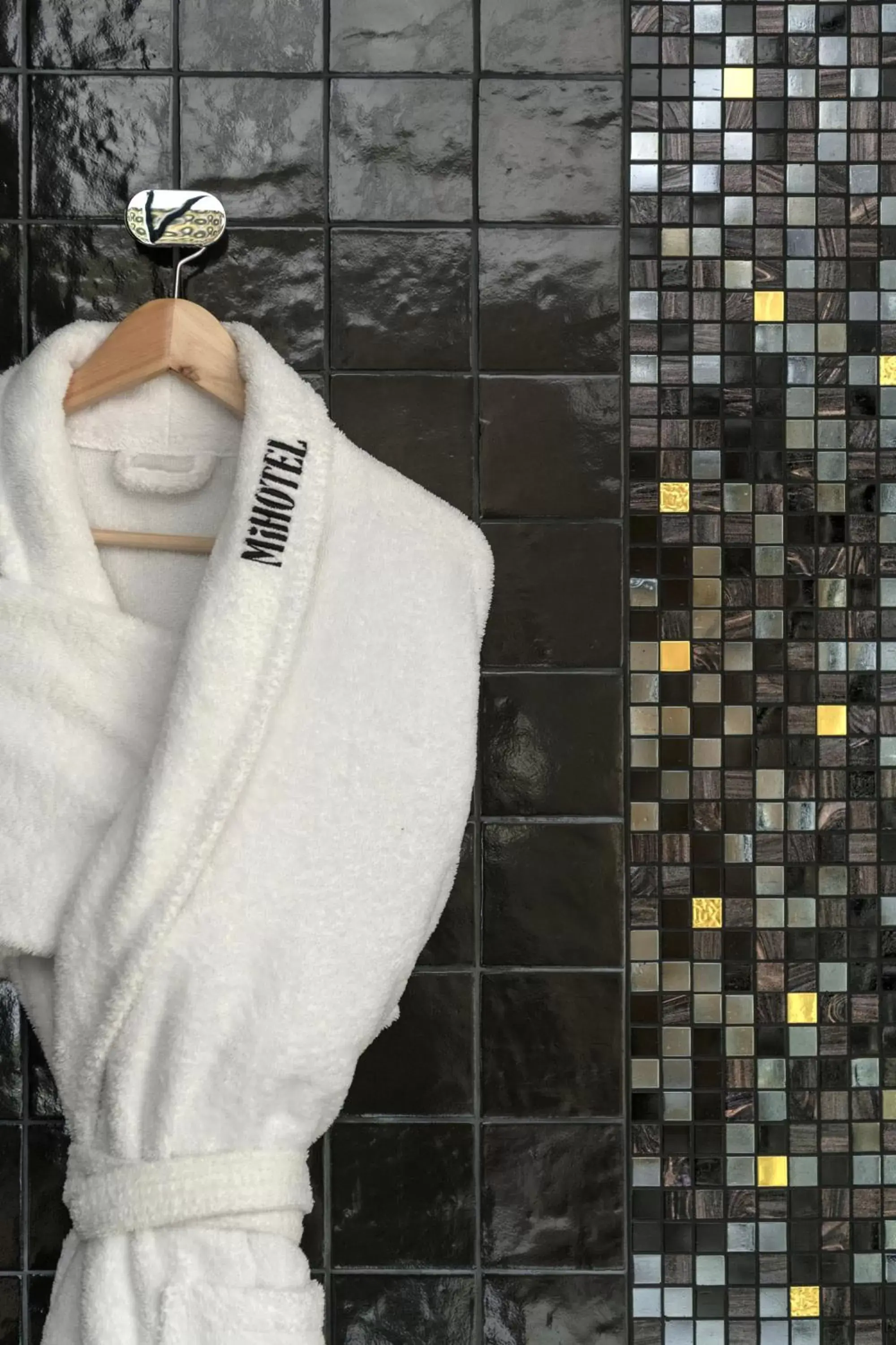 towels, Bathroom in MiHotel Sala