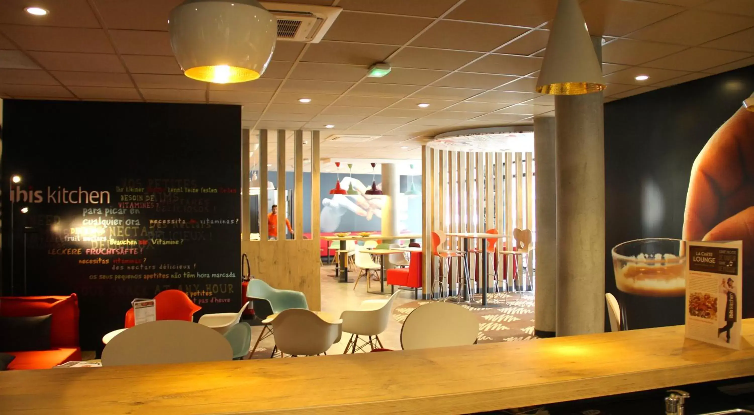 Lounge or bar in ibis Lille Centre Grand Palais