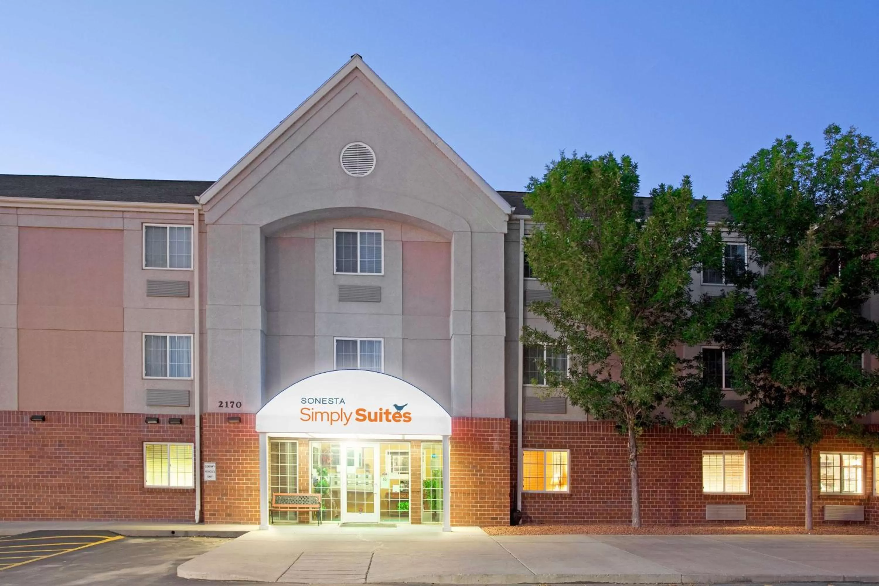 Property building in Sonesta Simply Suites Salt Lake City Airport