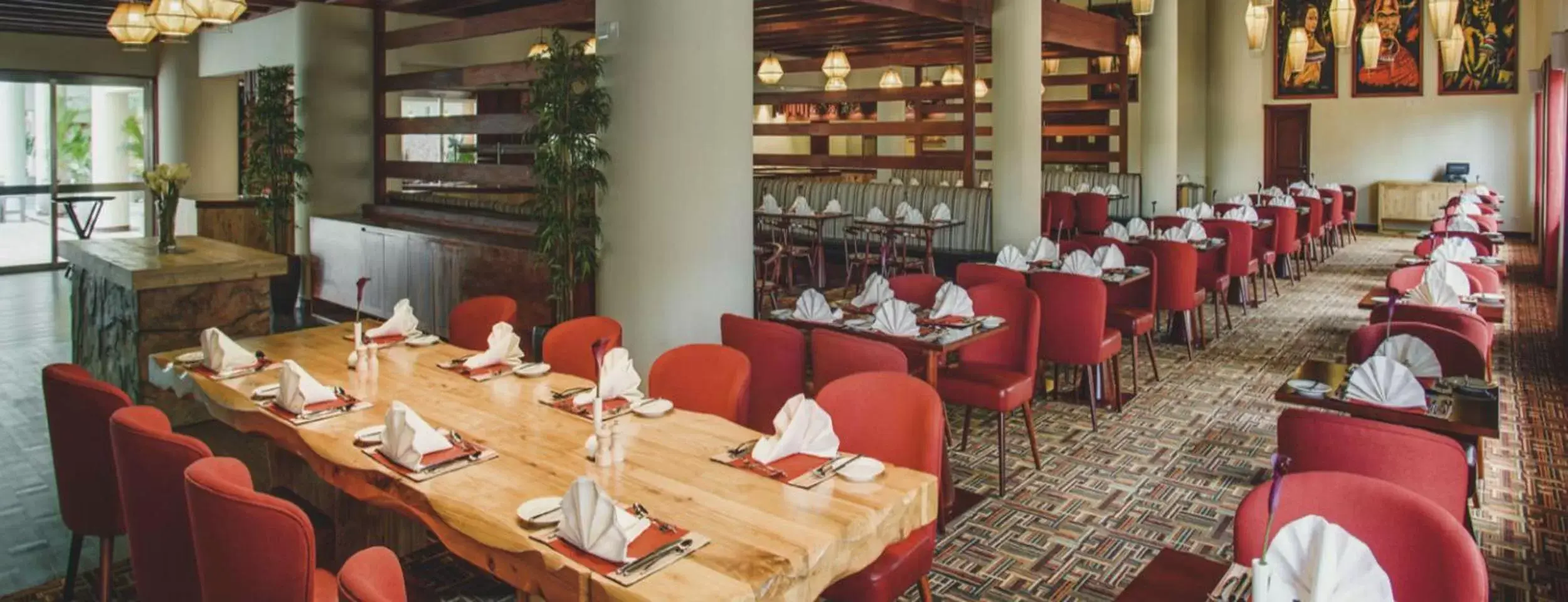 Restaurant/Places to Eat in Mövenpick Hotel & Residences Nairobi