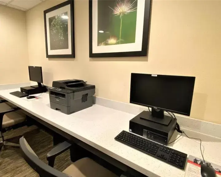 Business facilities, Business Area/Conference Room in Candlewood Suites San Antonio Airport, an IHG Hotel