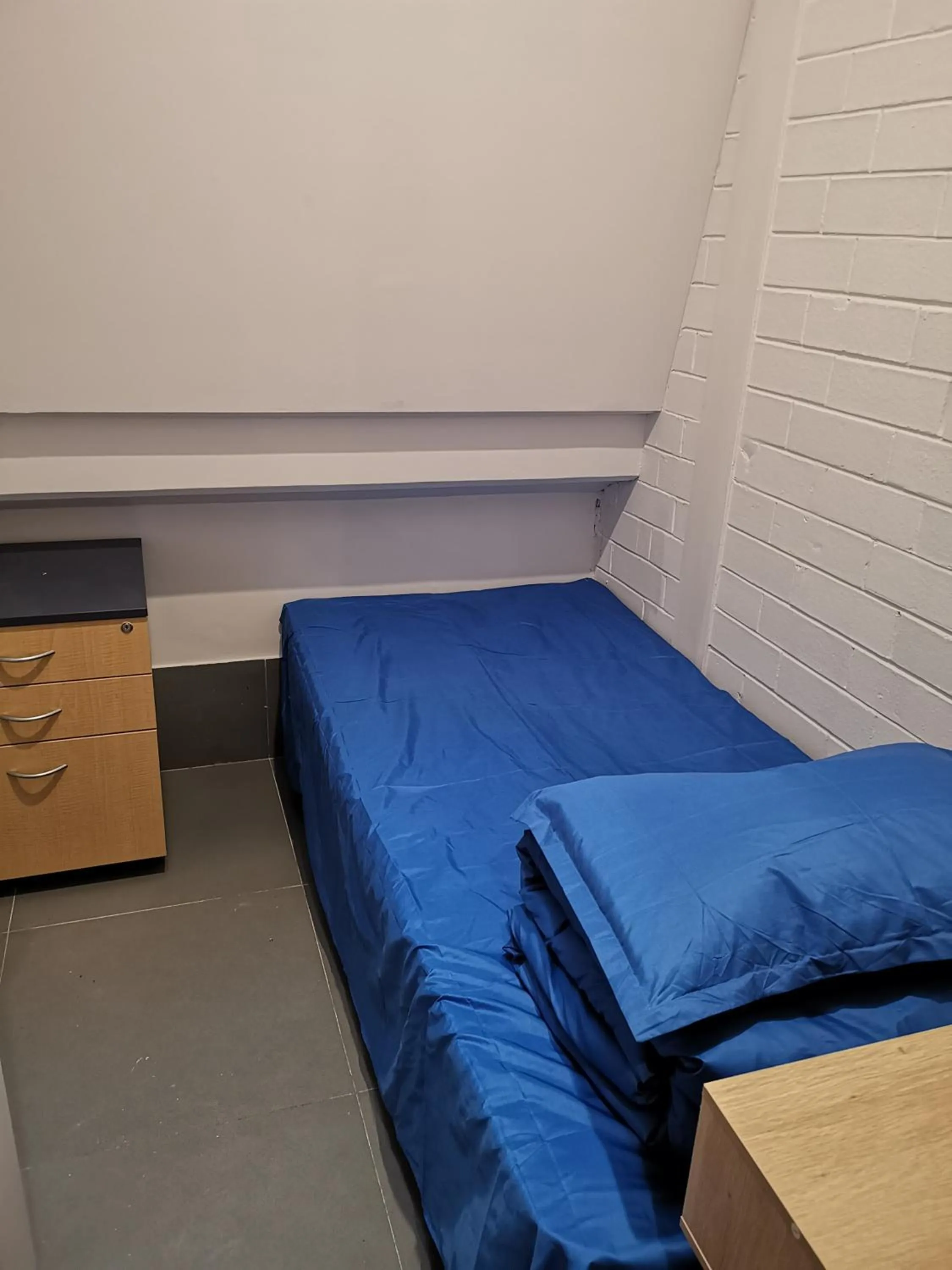 Bed in Perth 5 Backpacker Hostel