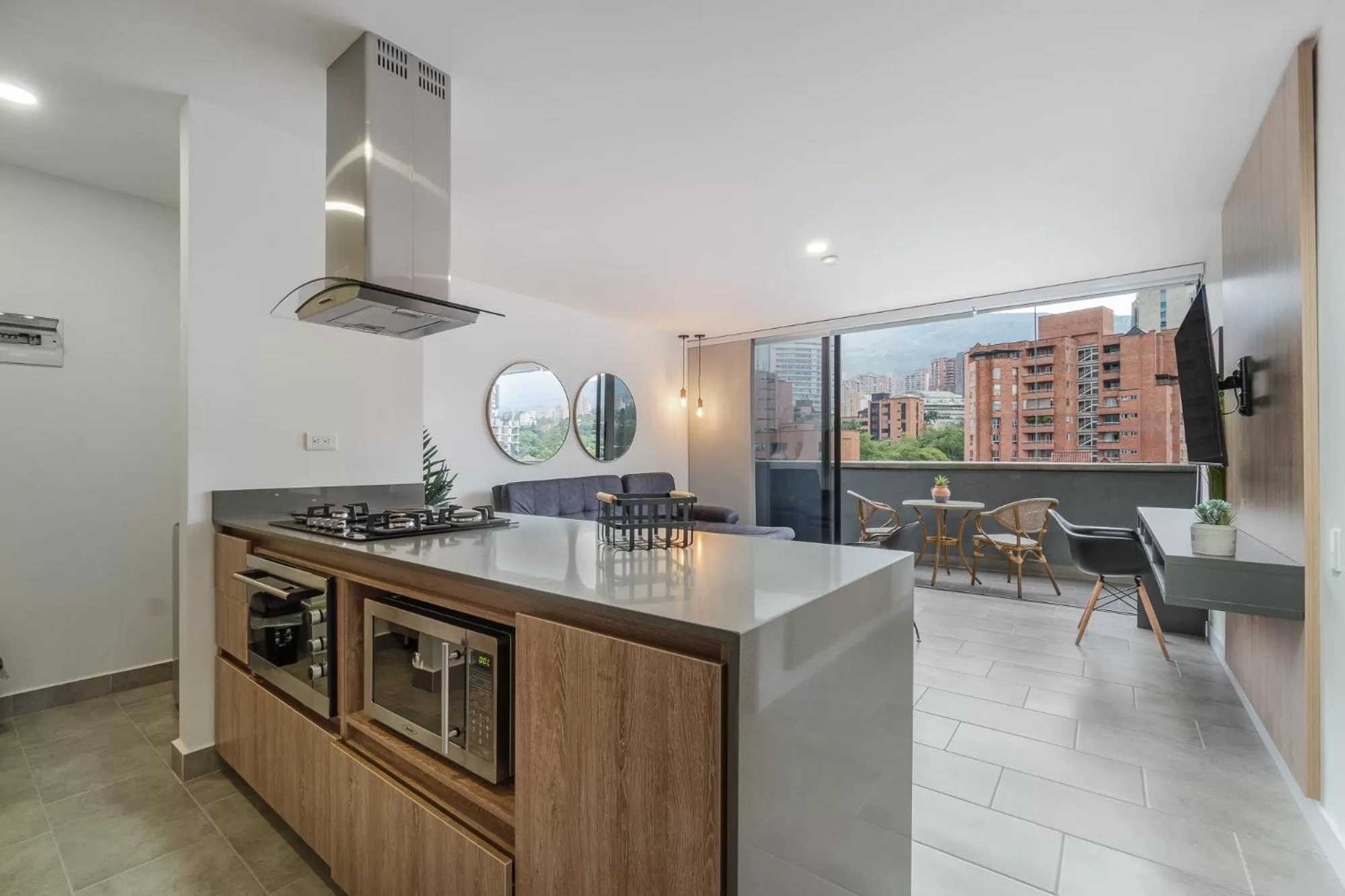 Kitchen or kitchenette in Apartamentos Go Living & Suites by HOUSY HOST