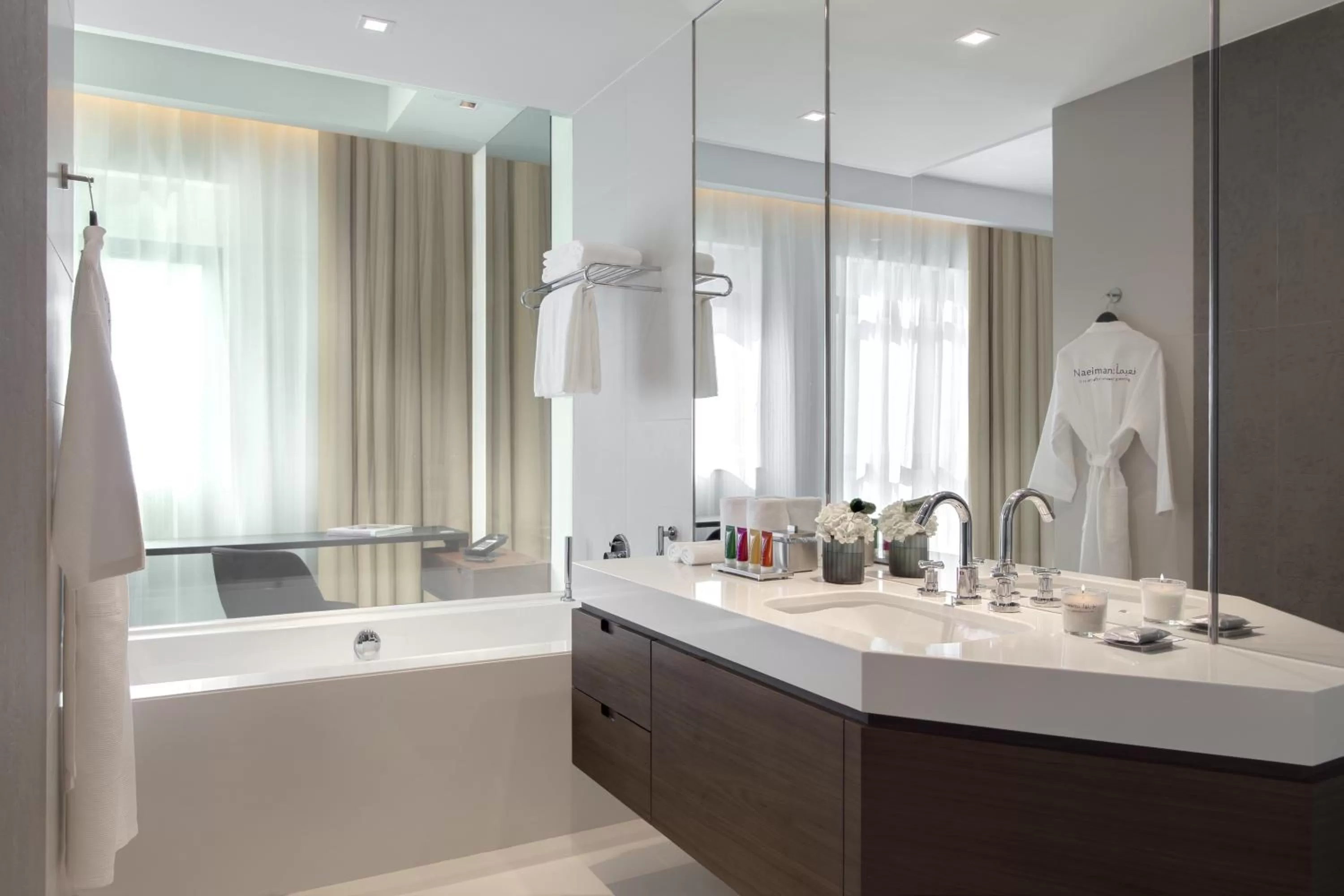 Deluxe Family Room in The Heritage Hotel, Autograph Collection, Downtown Dubai