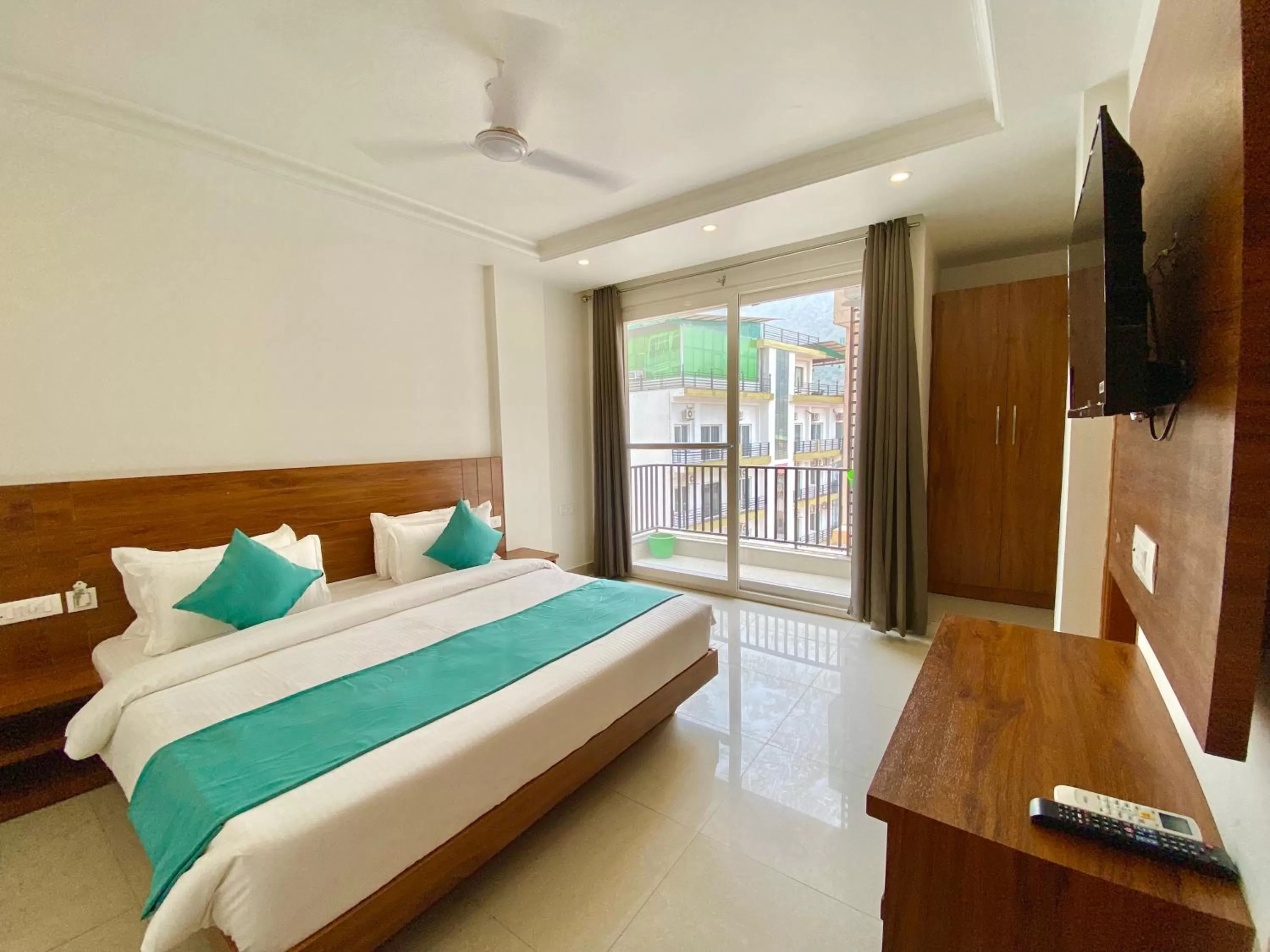 Deluxe Double Room with Balcony in Hotel Namami Tapovan