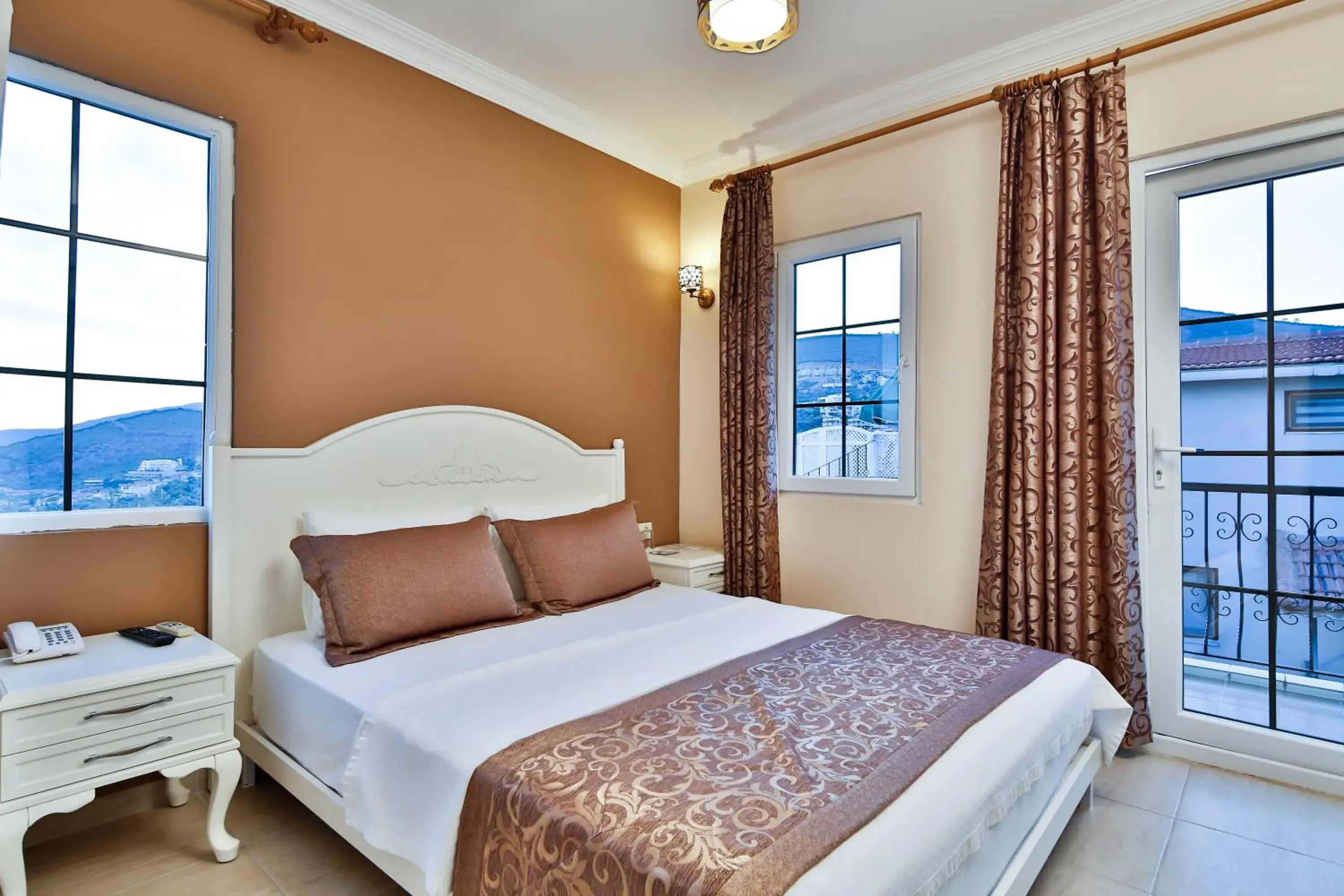 Bedroom, Bed in Enda Boutique Hotel Kalkan