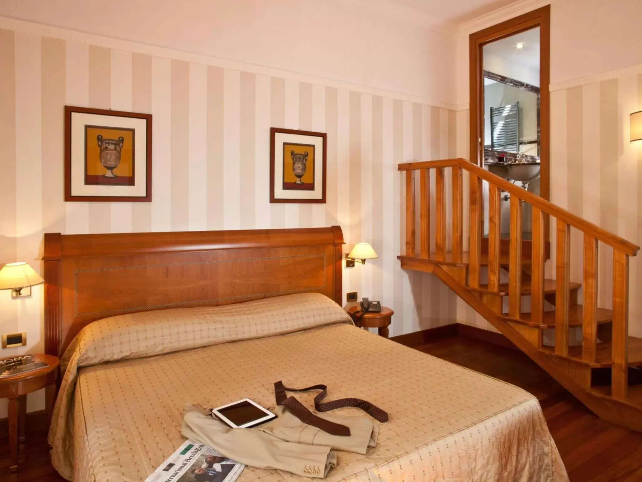Photo of the whole room, Bed in Albergo Ottocento