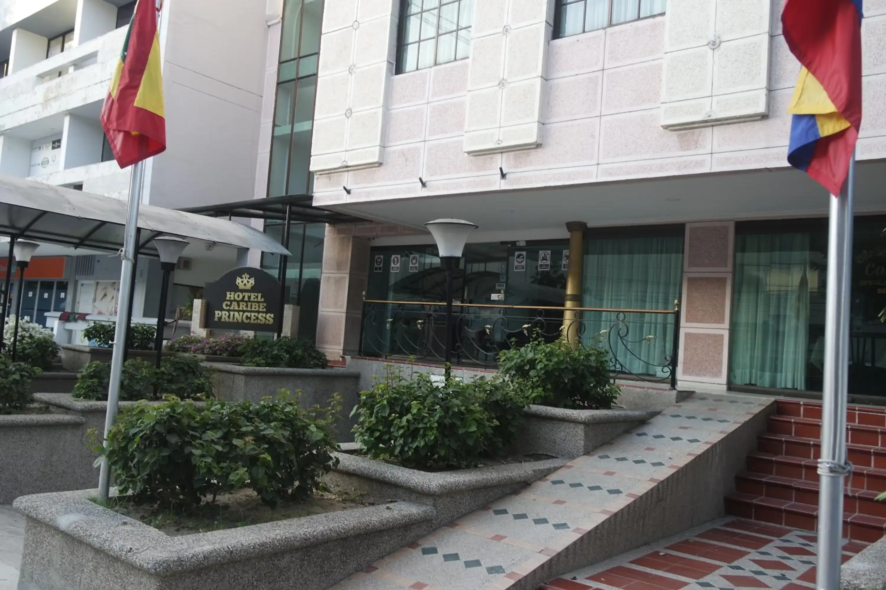 Facade/entrance in Hotel Caribe Princess by Cyan