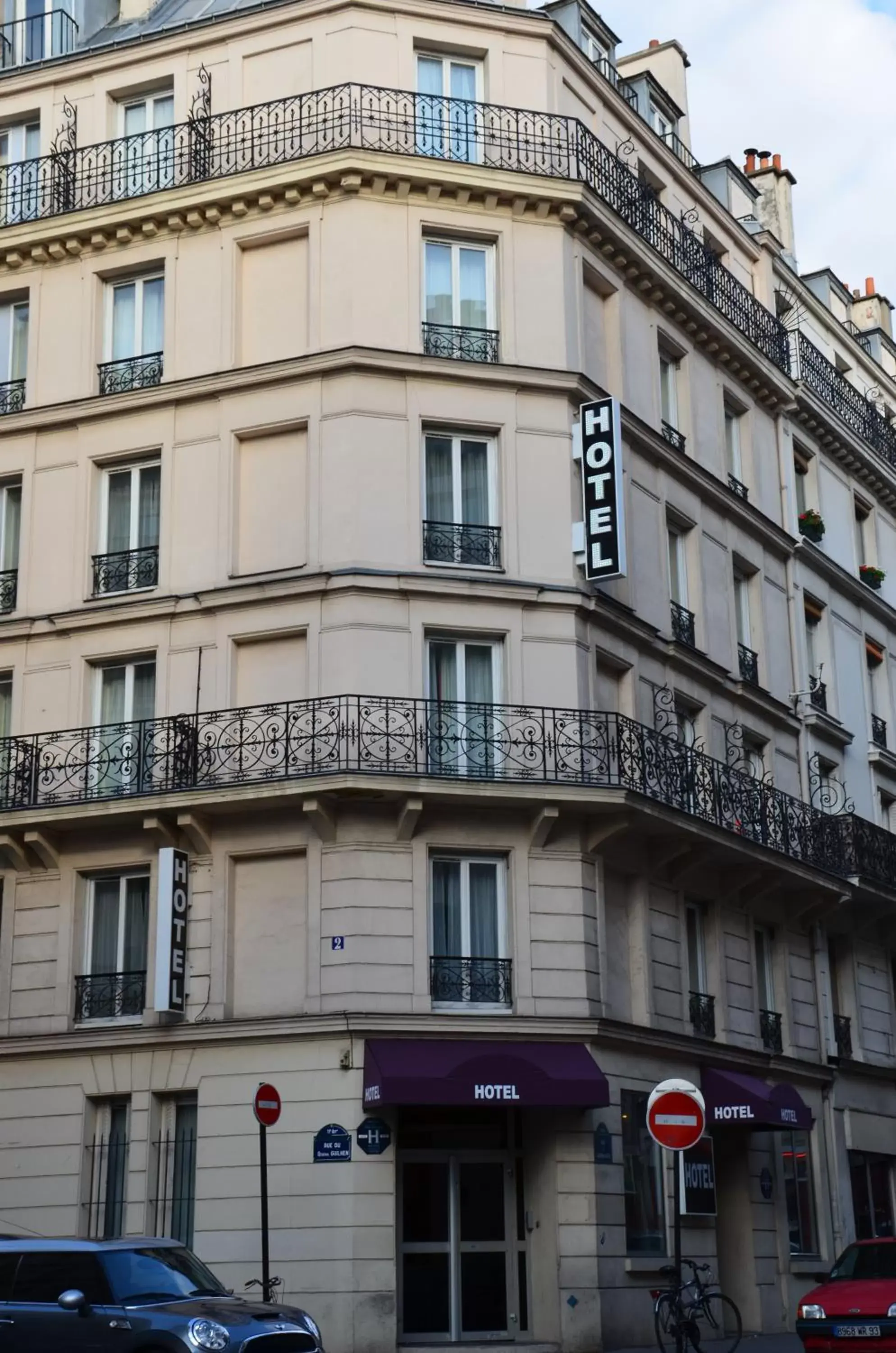Facade/entrance, Property Building in Hotel du Chemin Vert