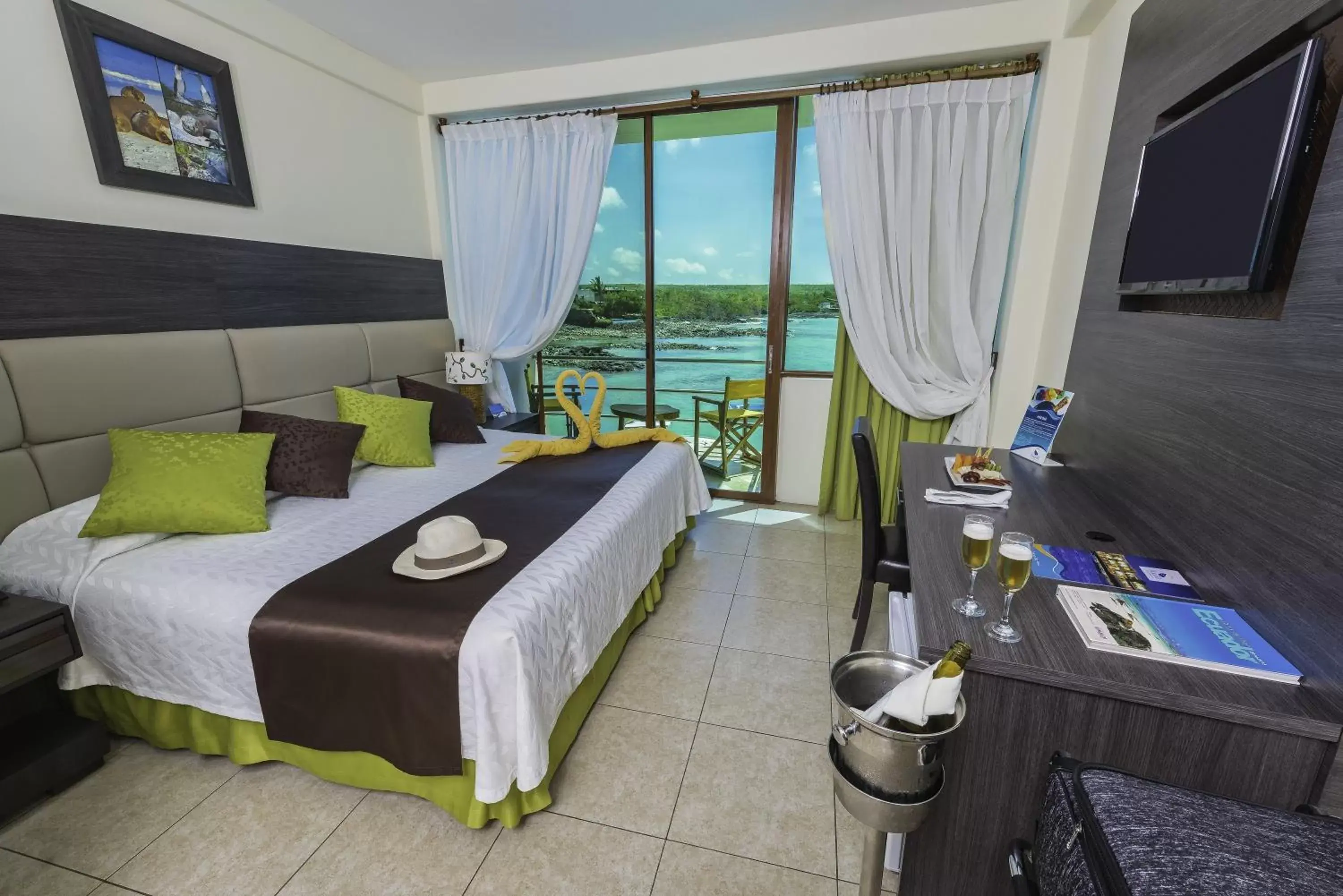 Double or Twin Room with Sea View in Hotel Solymar