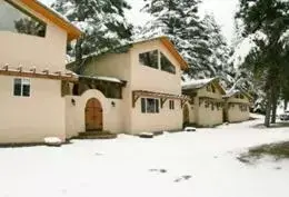 Property building, Winter in Shady Brook Inn Village/Resort