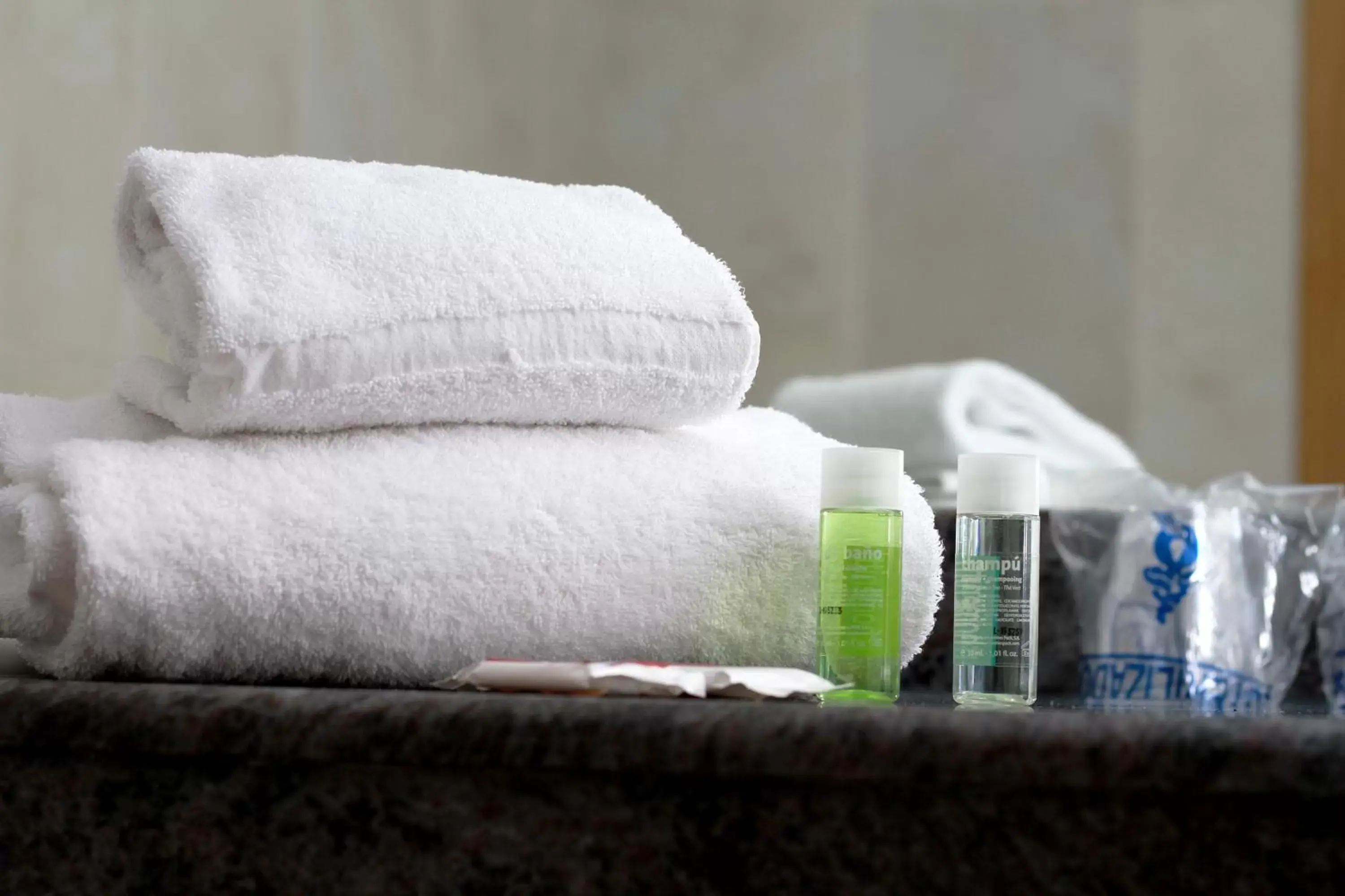 Bathroom in Hotel Isabel de Segura Bathroom in Hotel Isabel de Segura