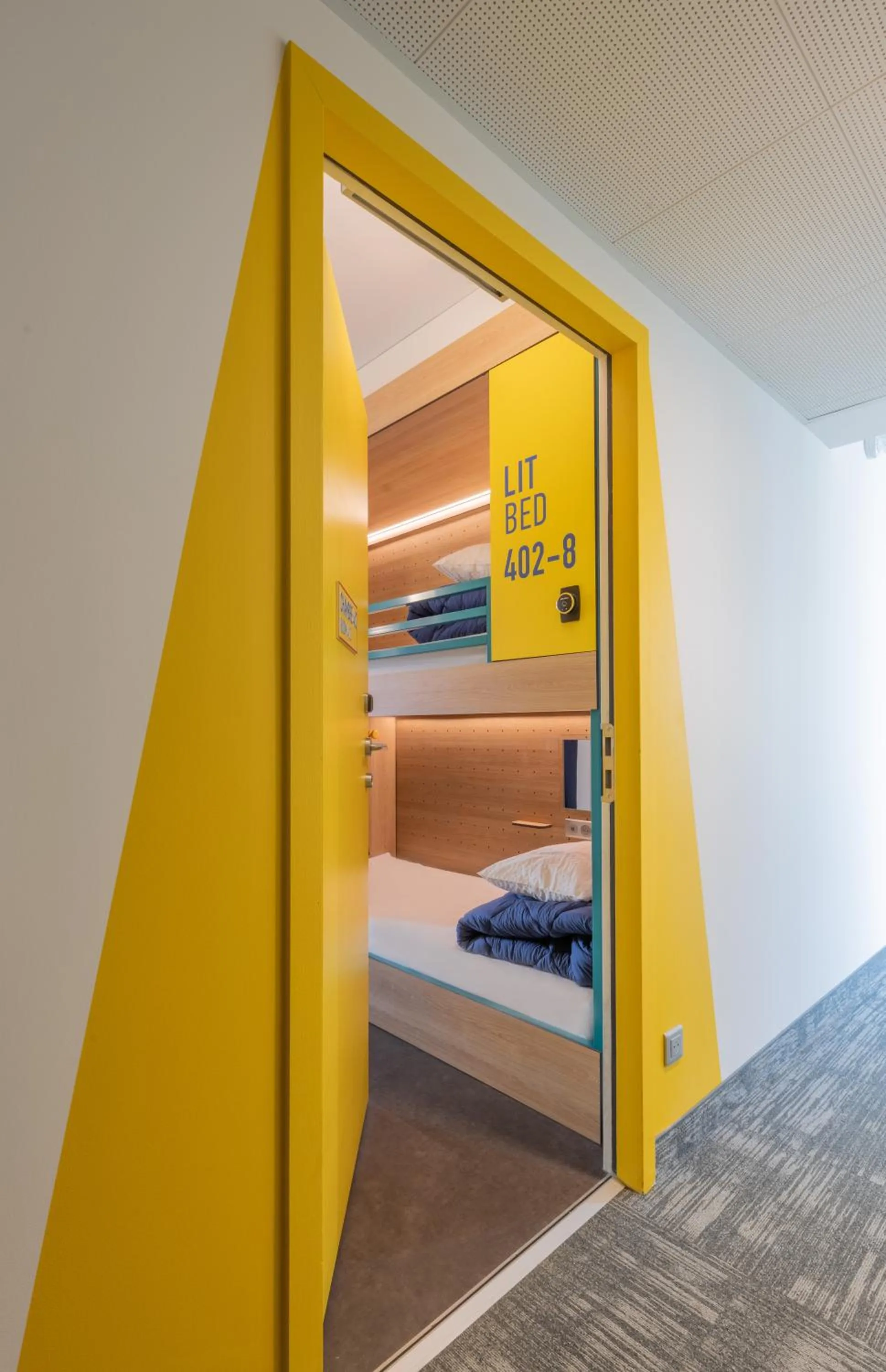 Bedroom, Bed in Auberge de jeunesse Hosho Paris Sud - Porte d'Italie