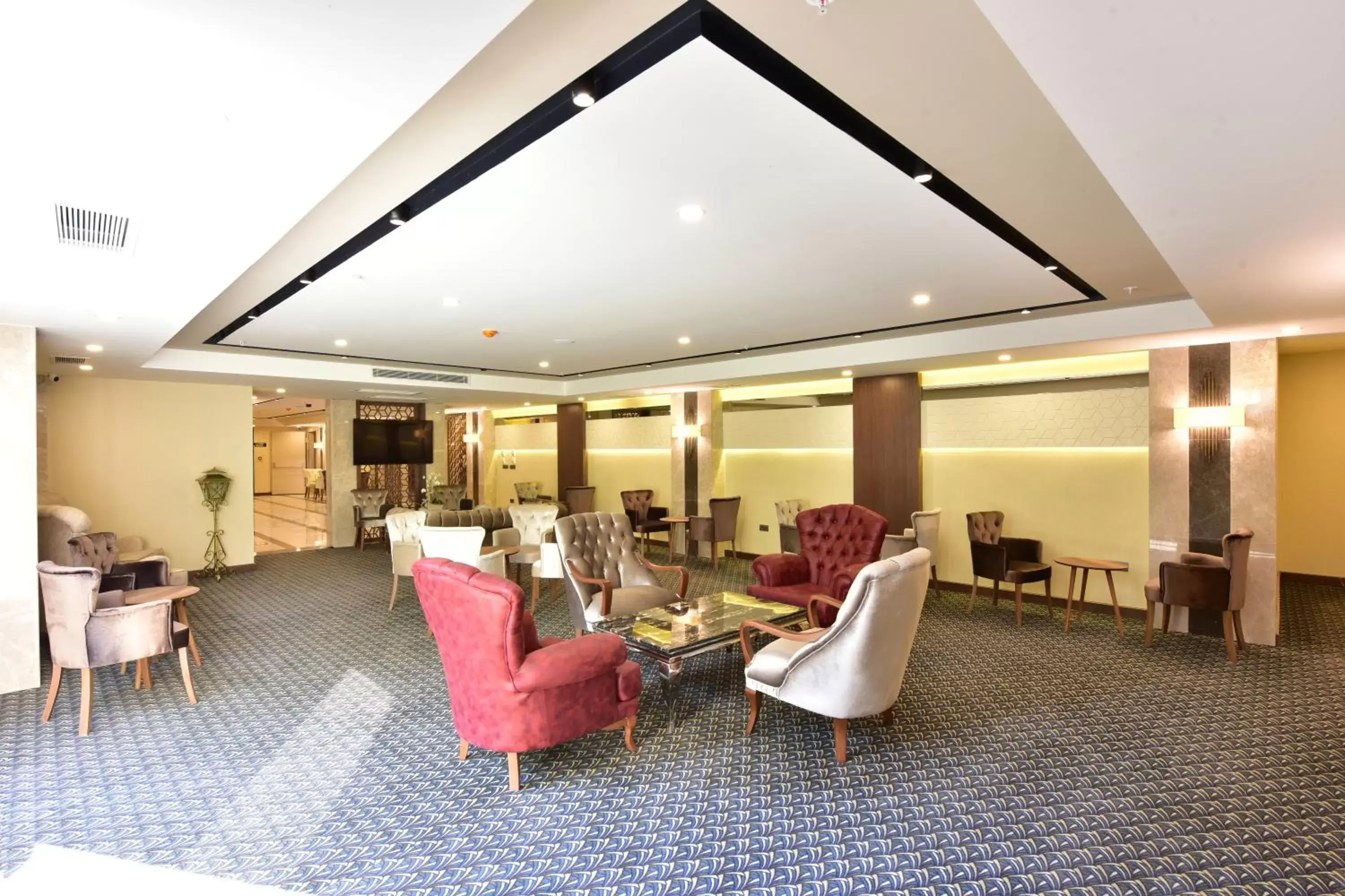 Lobby or reception in Vespia Hotel