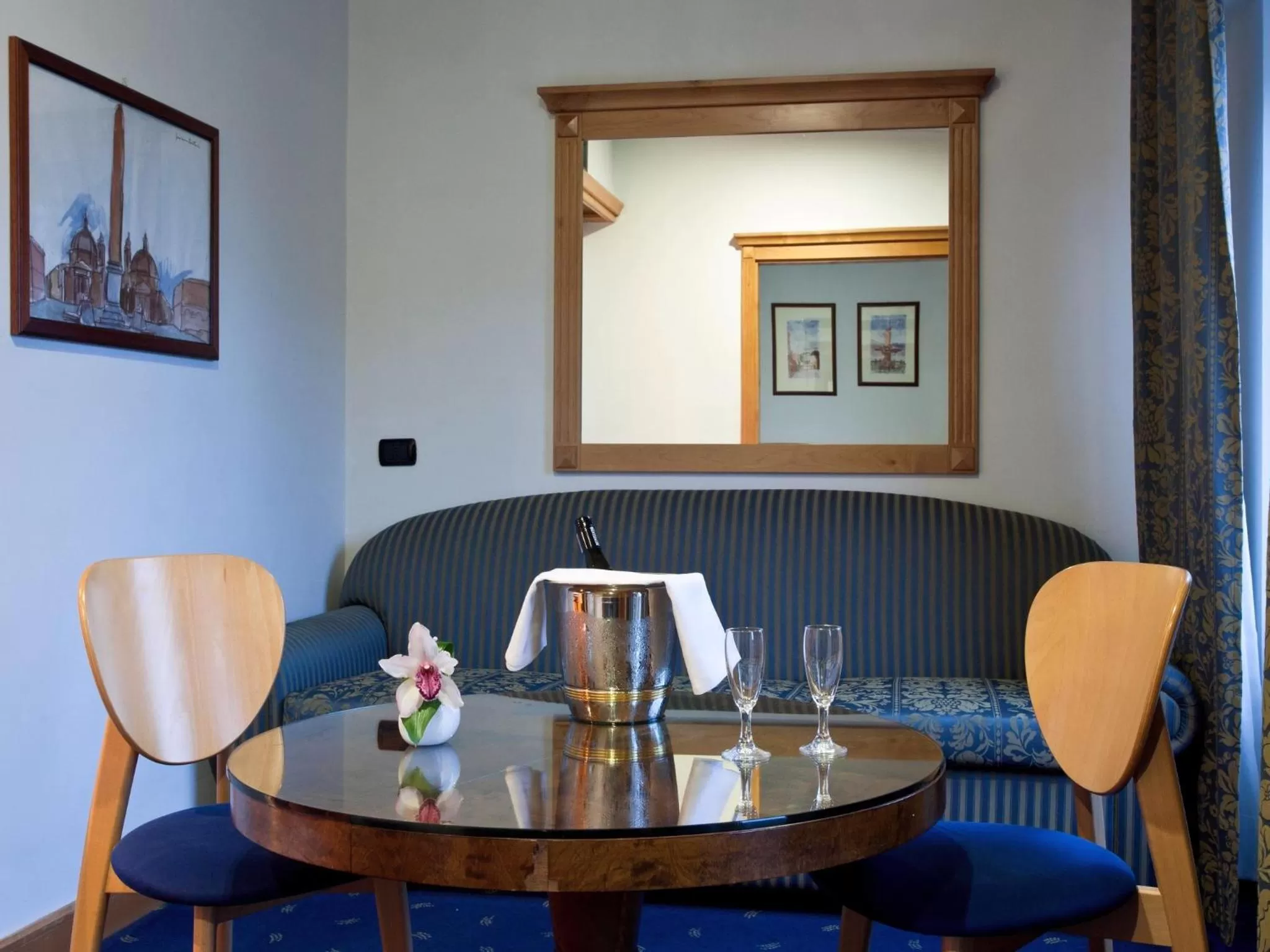 Seating area in Hotel Diplomatic