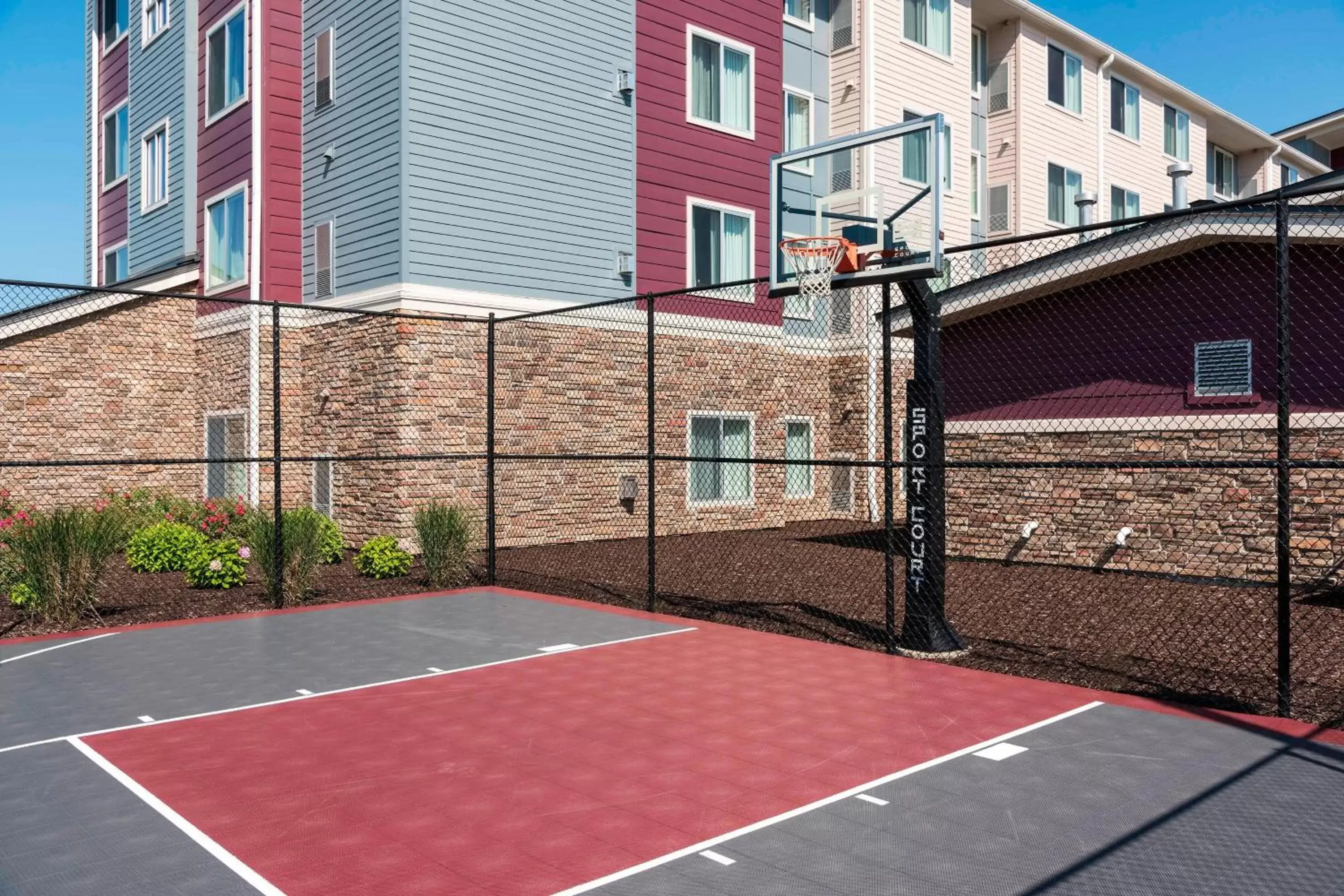 Area and facilities, Tennis/Squash in Residence Inn by Marriott Grand Rapids Airport