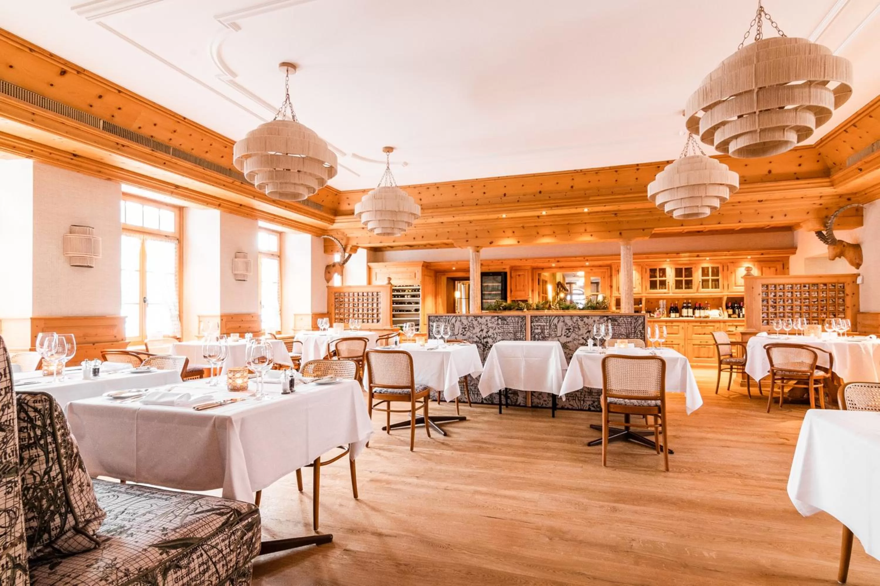 Restaurant/places to eat in Hotel Steinbock Pontresina