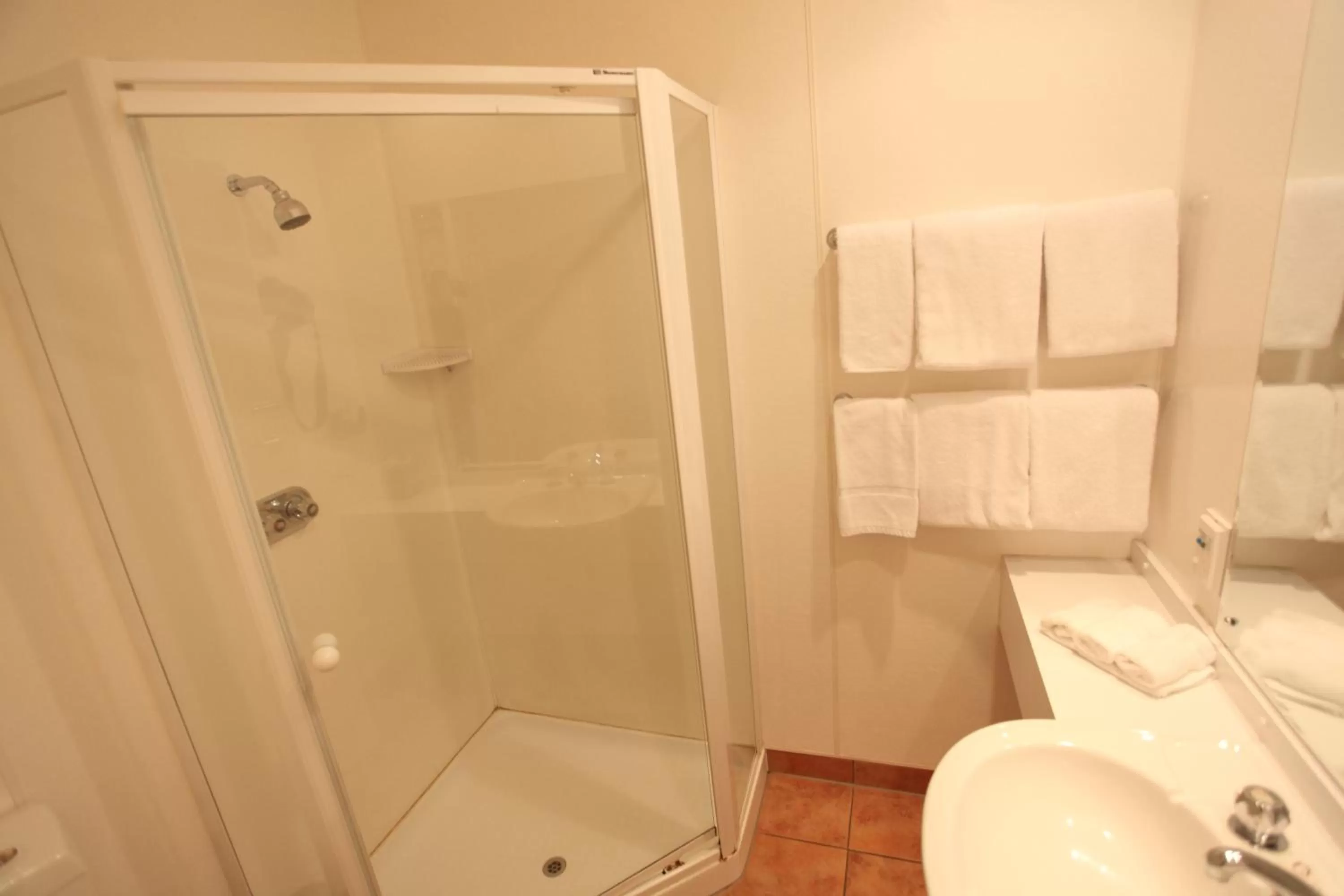 Bathroom in Hotel Ashburton