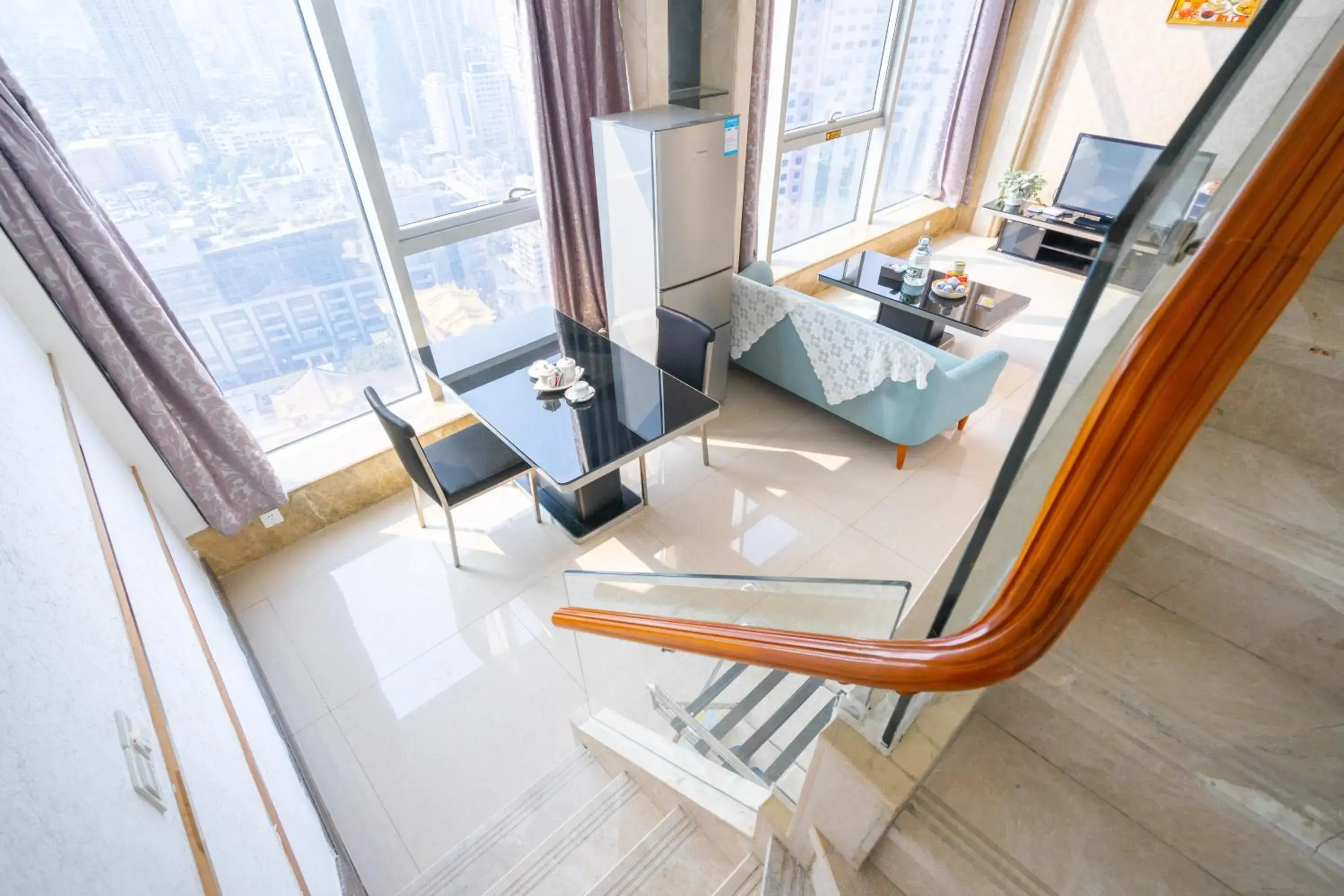 Seating Area in Louidon Mega Apartment Hotel Of Kam Rueng Plaza - Sunshine Apartment