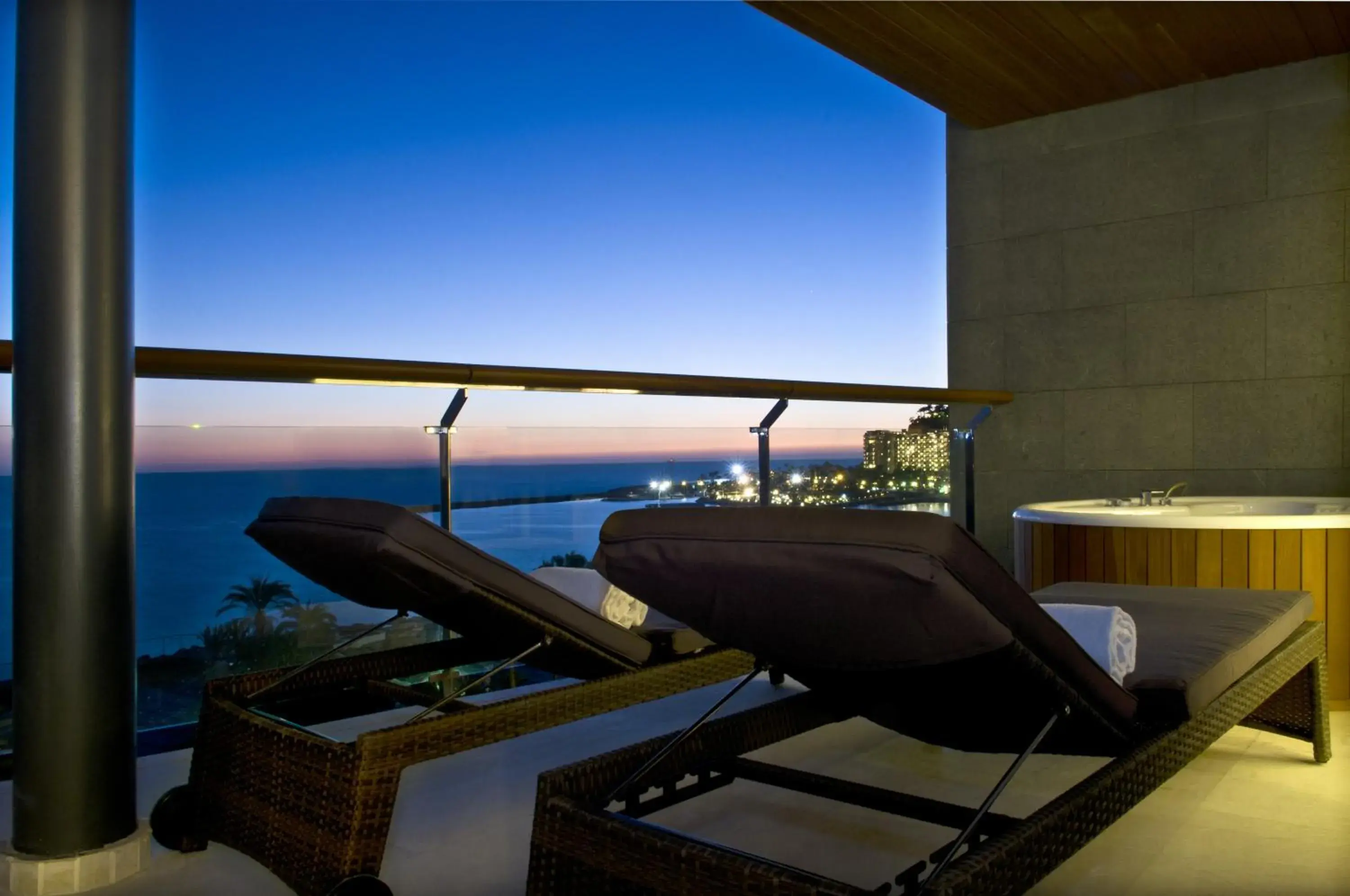 Suite- 2 Bedroom & Sea View - single occupancy in Radisson Blu Resort Gran Canaria