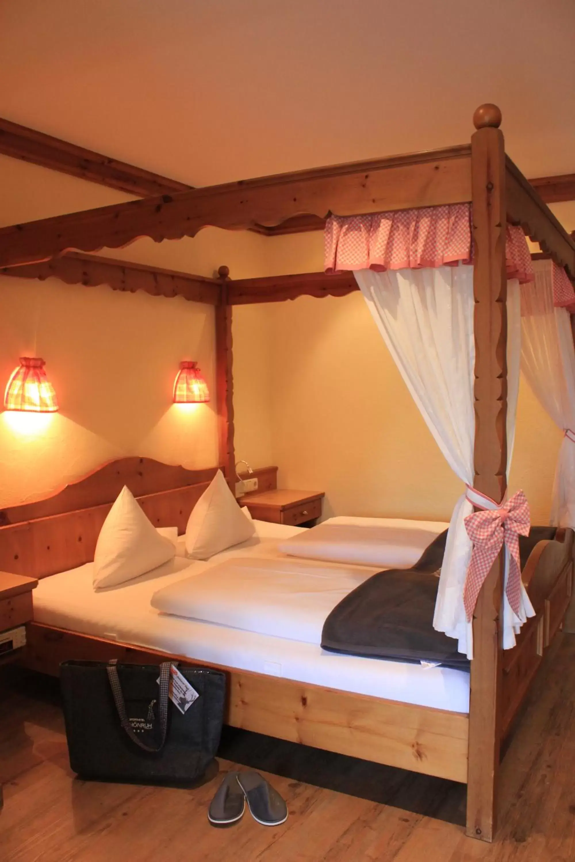 Photo of the whole room, Bed in Sporthotel Schönruh