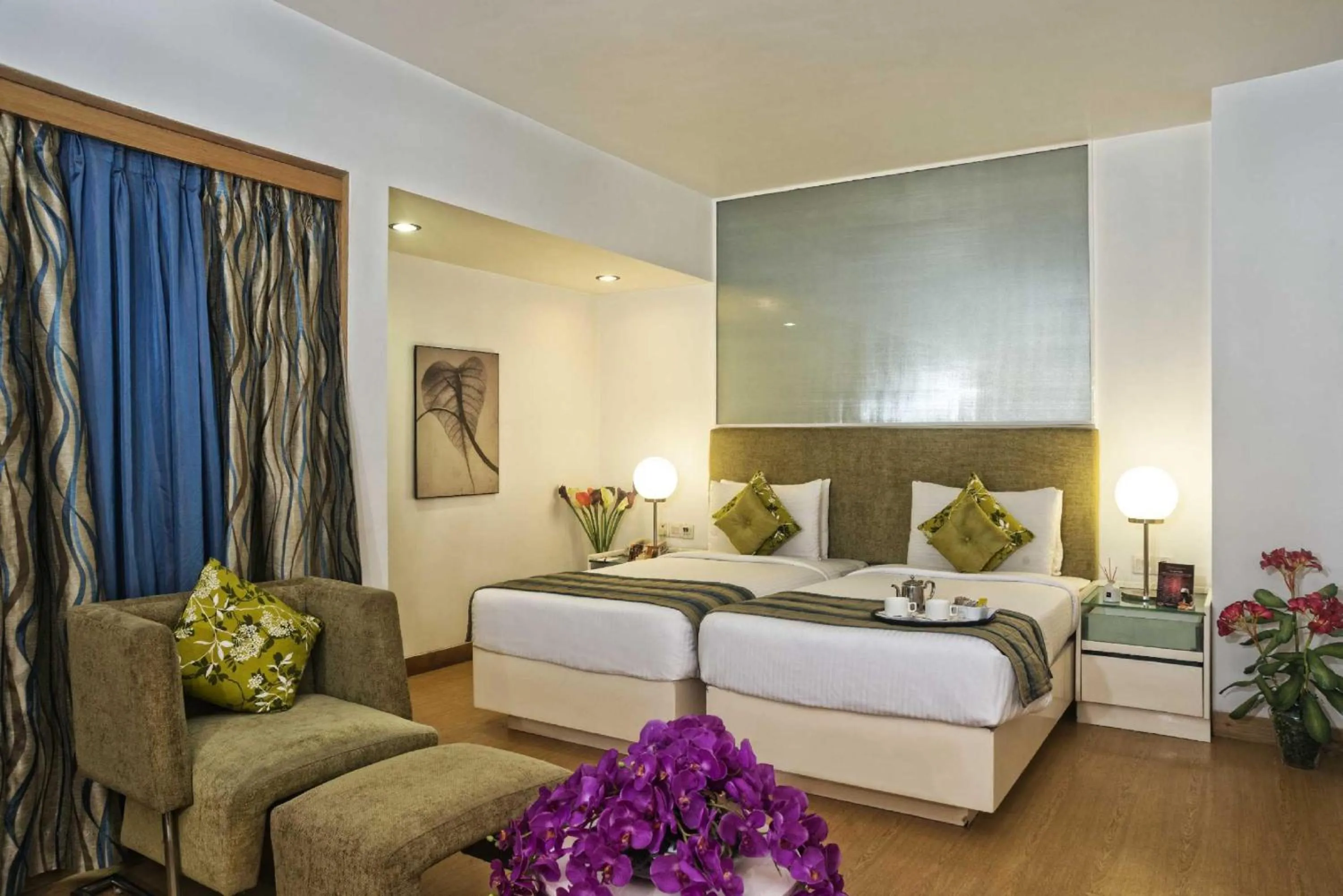 Bedroom, Bed in Yogi Executive, Navi Mumbai