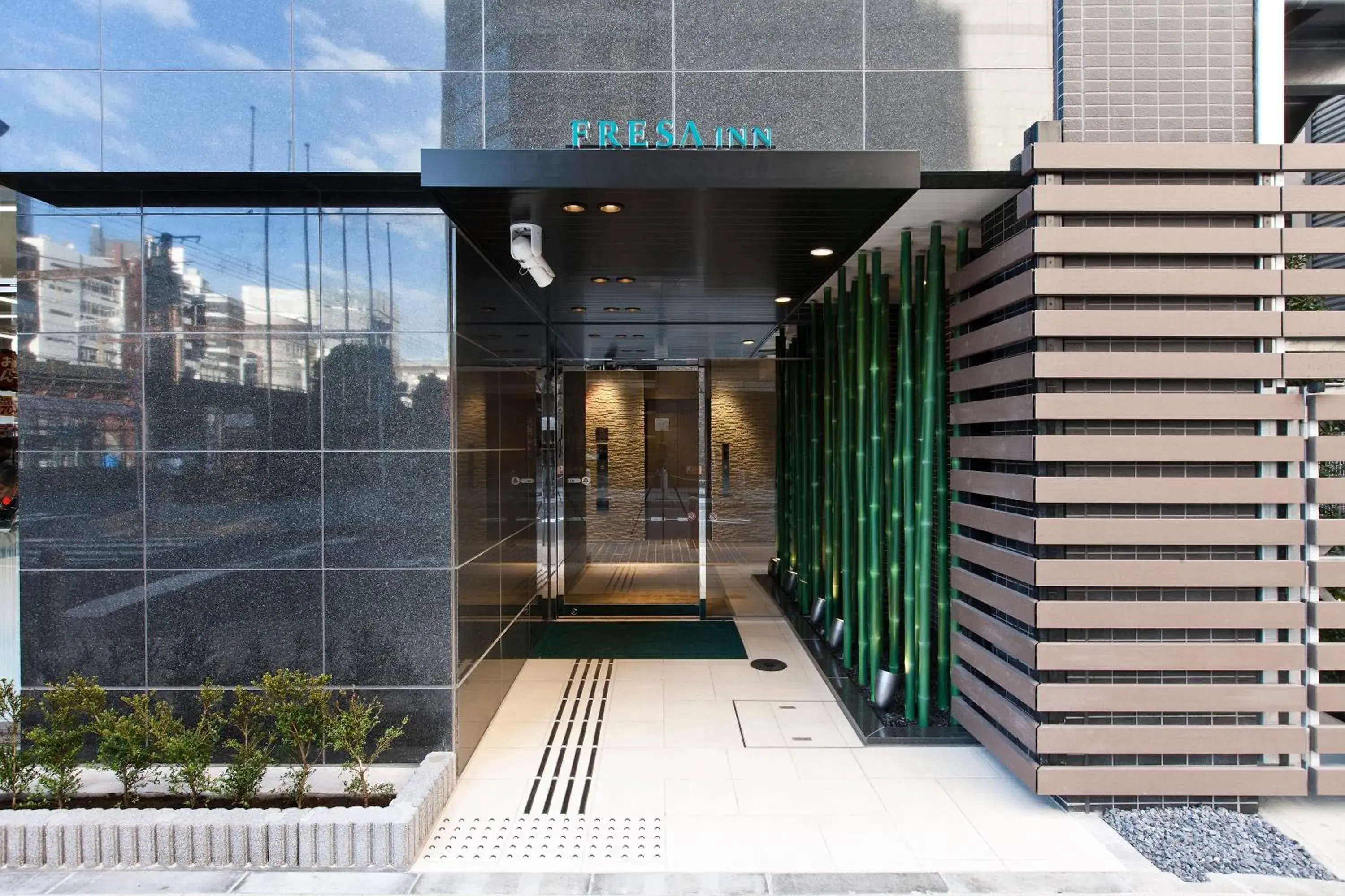 Facade/entrance in Sotetsu Fresa Inn Shimbashi Hibiyaguchi