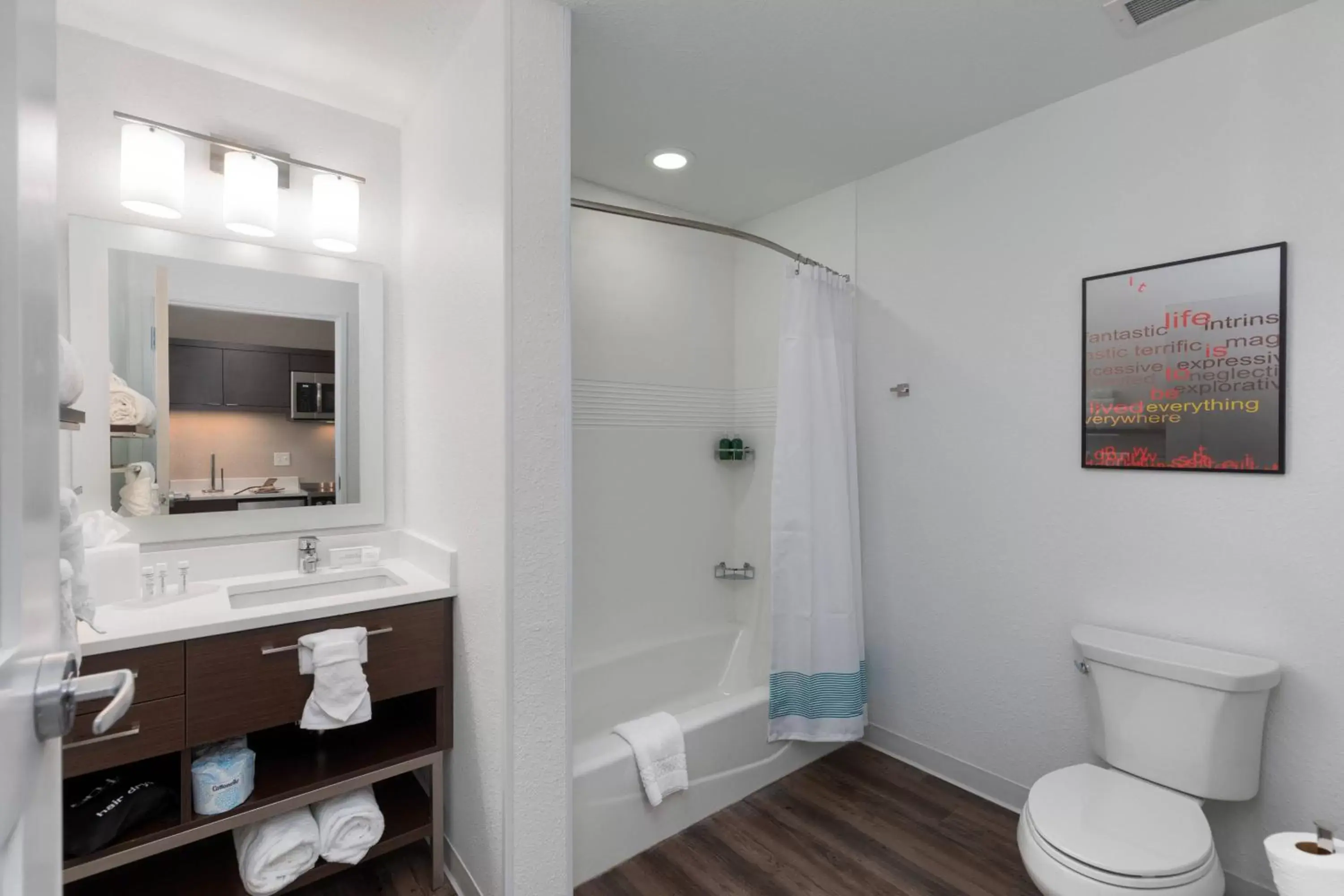 Bathroom in TownePlace Suites by Marriott Owensboro