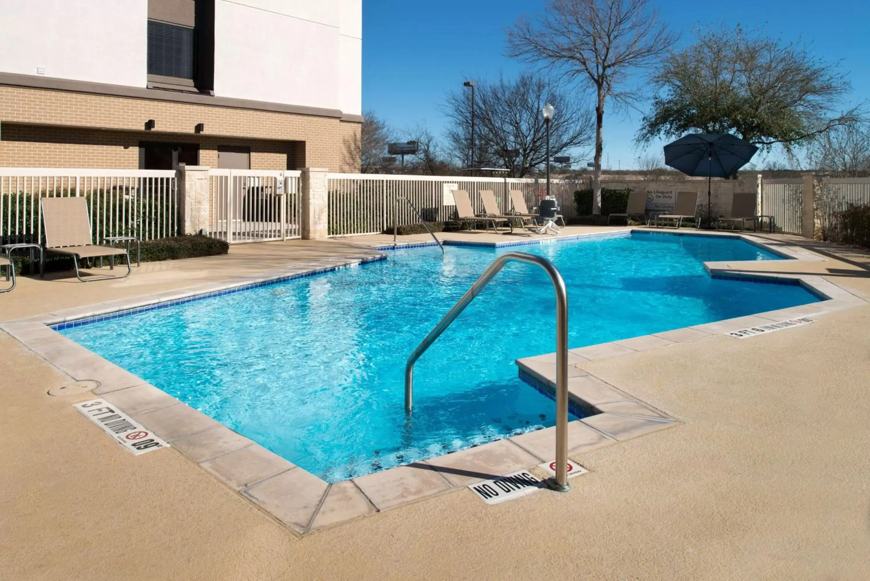 Pool view, Swimming Pool in Hampton Inn and Suites Schertz