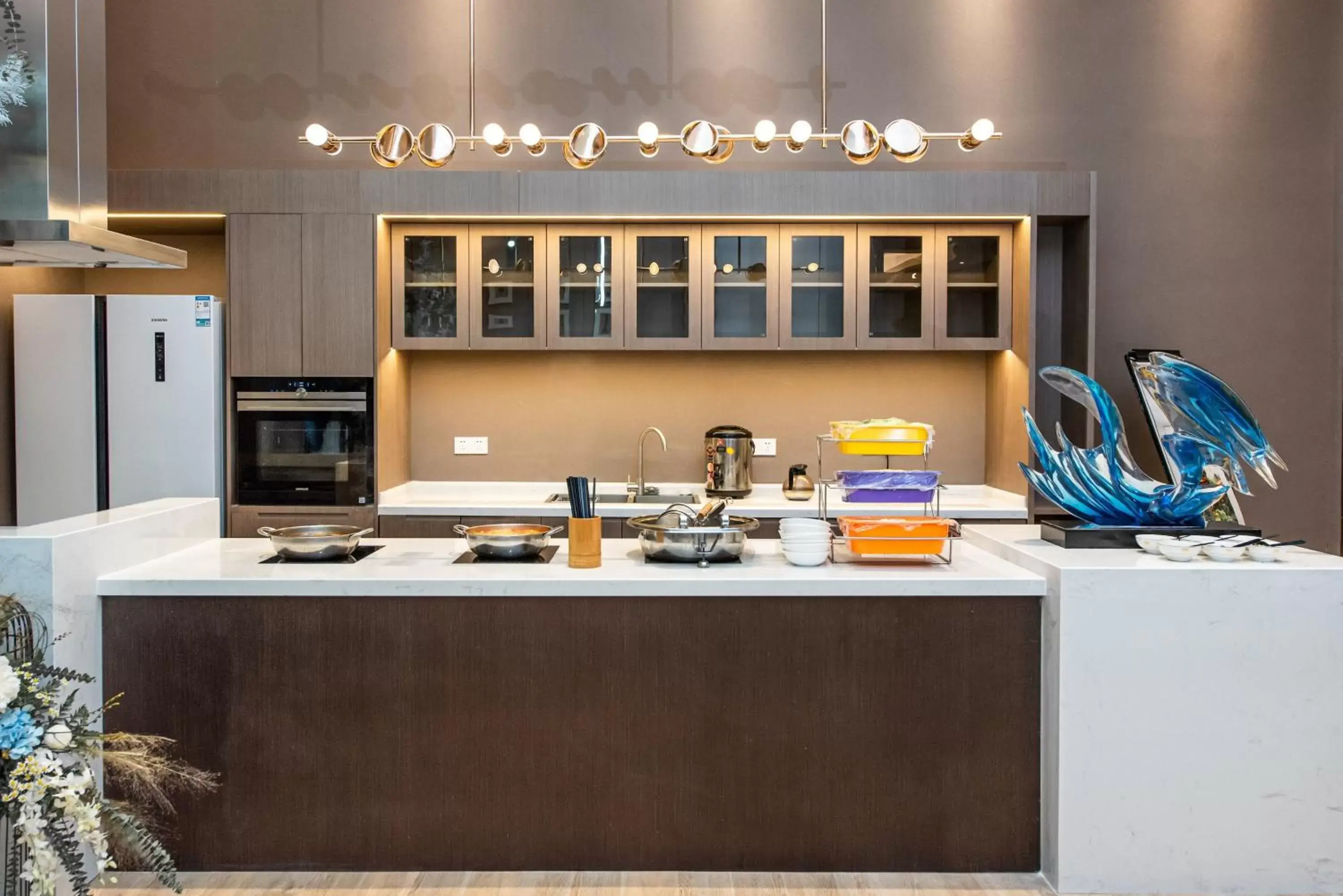 Restaurant/places to eat in Holiday Inn Wuhan Riverside by IHG Restaurant/places to eat in Holiday Inn Wuhan Riverside by IHG