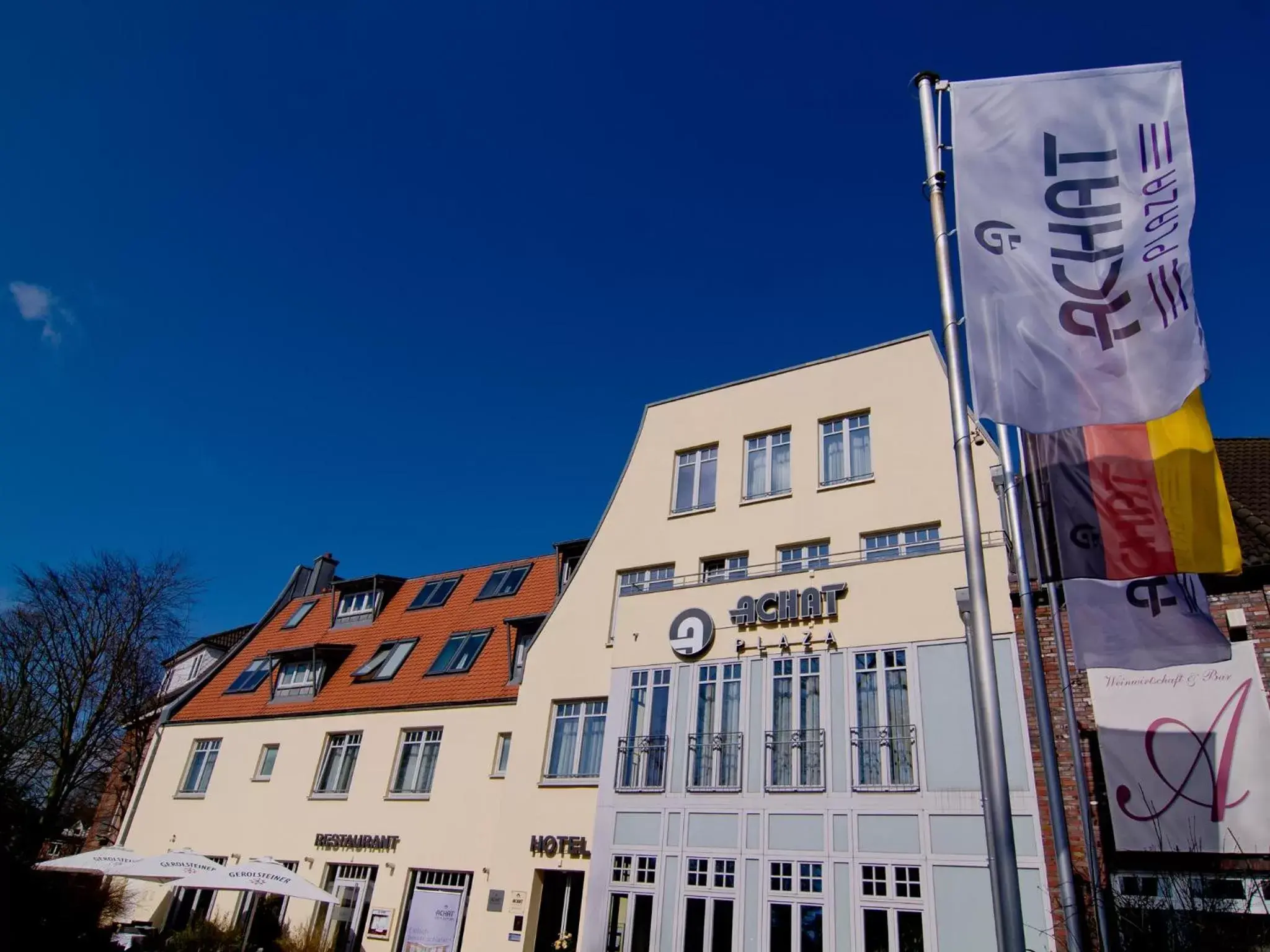 Facade/entrance in BHB - Boutique Hotel Buchholz Facade/entrance in BHB - Boutique Hotel Buchholz