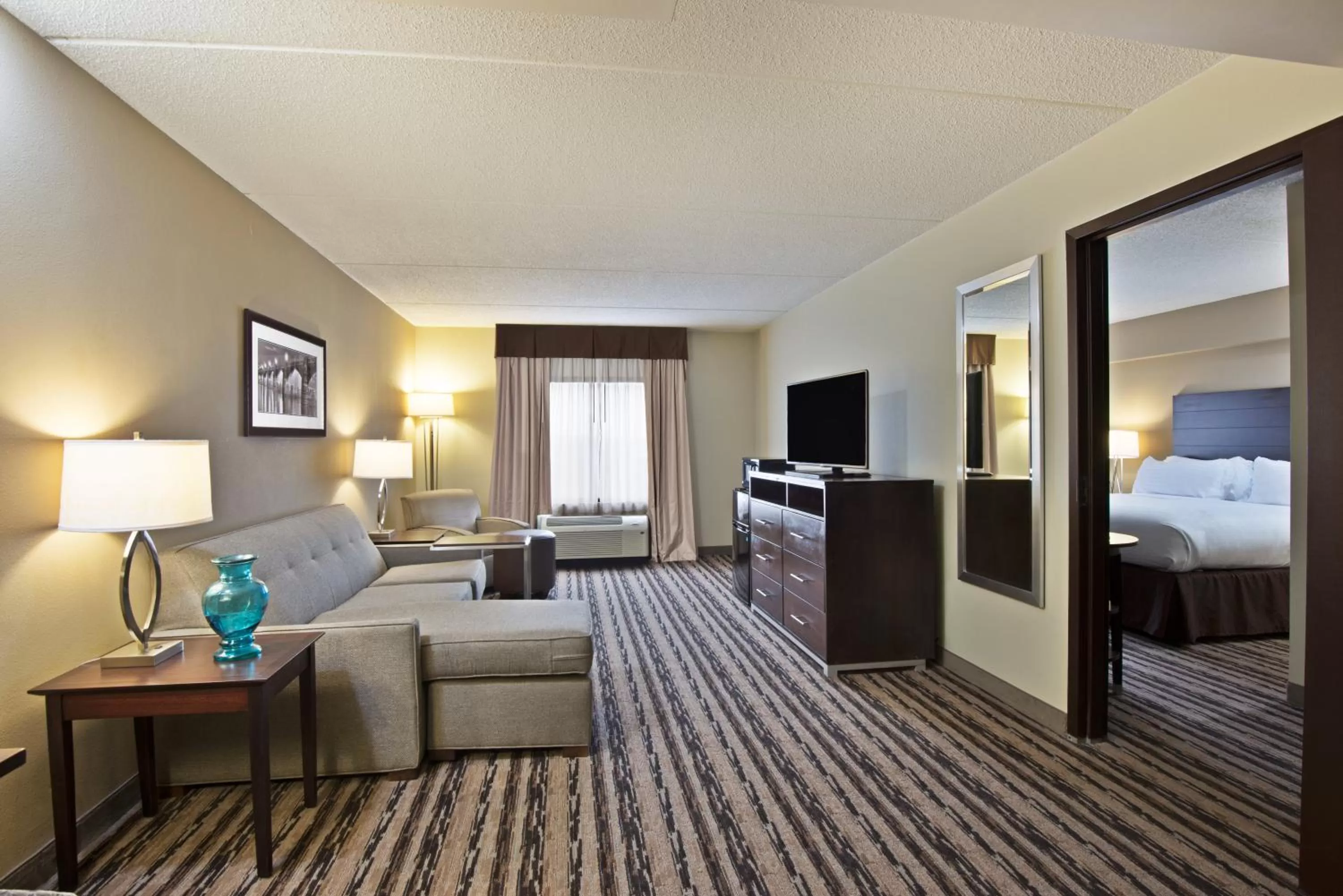 Bedroom, Bed in Holiday Inn Harrisburg East by IHG