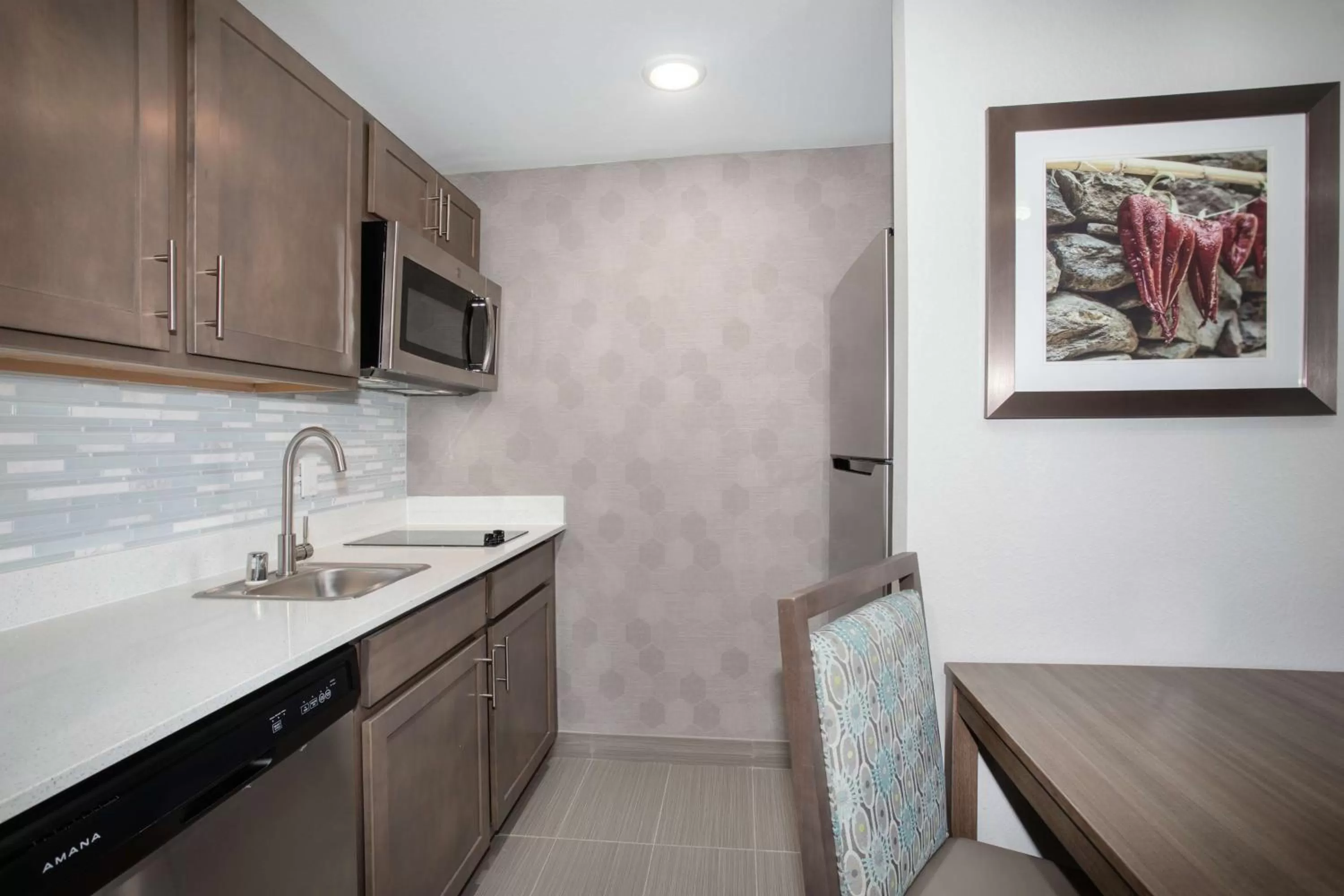 Kitchen or kitchenette in Homewood Suites by Hilton Albuquerque-Journal Center