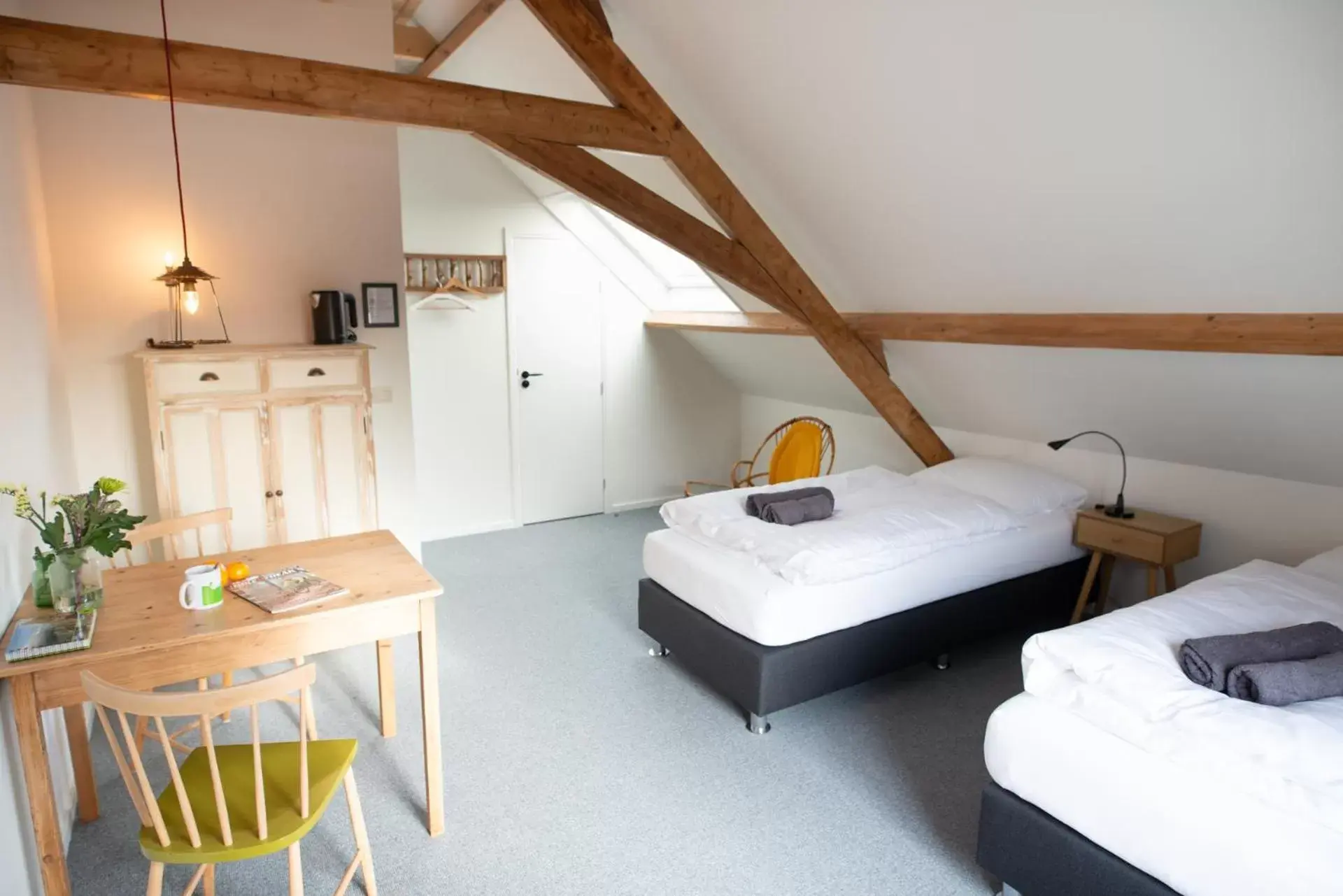 Photo of the whole room, Bed in sport B&B De Veluwezoom