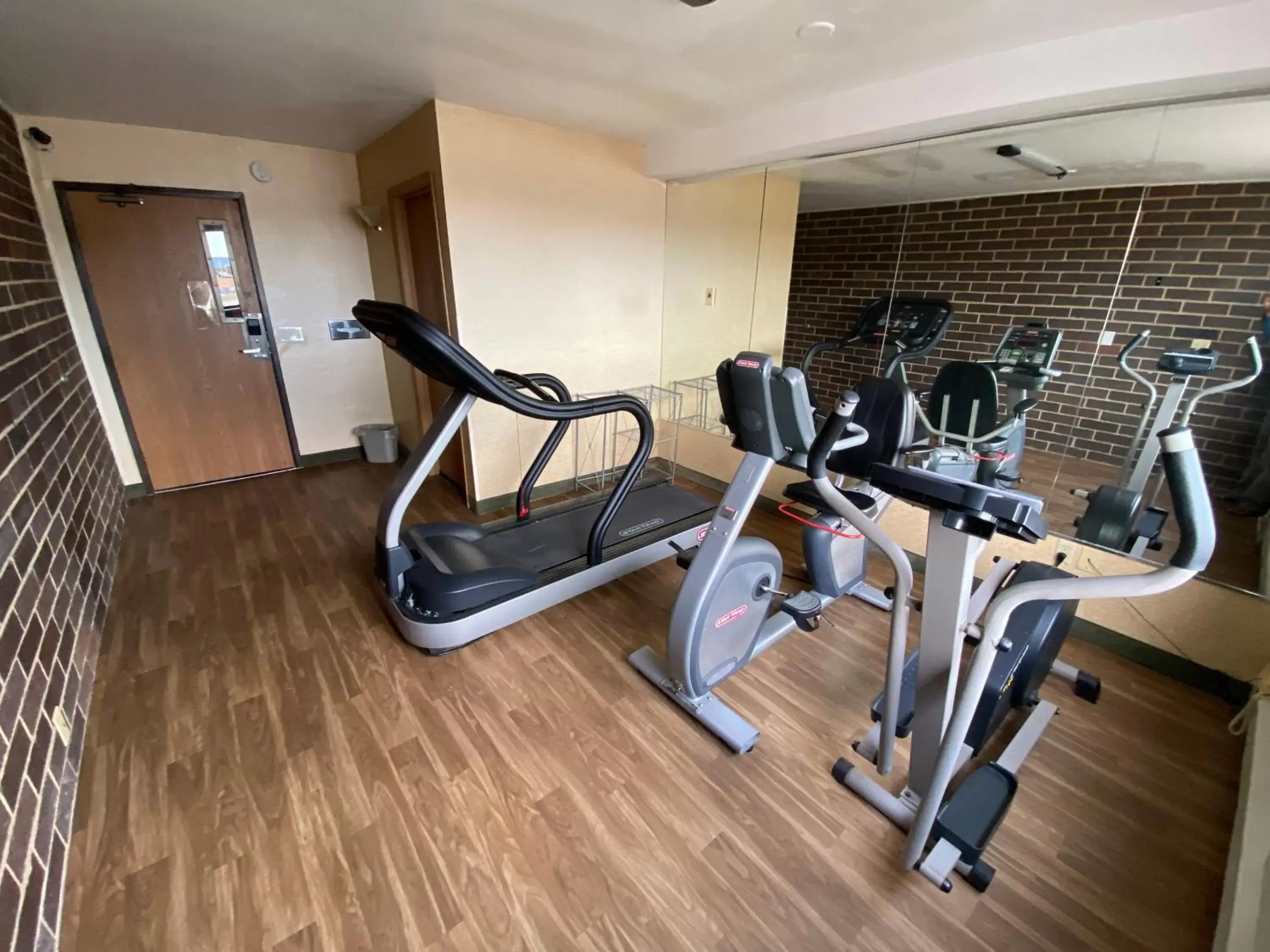 Fitness centre/facilities, Fitness Center/Facilities in Reliance Inn