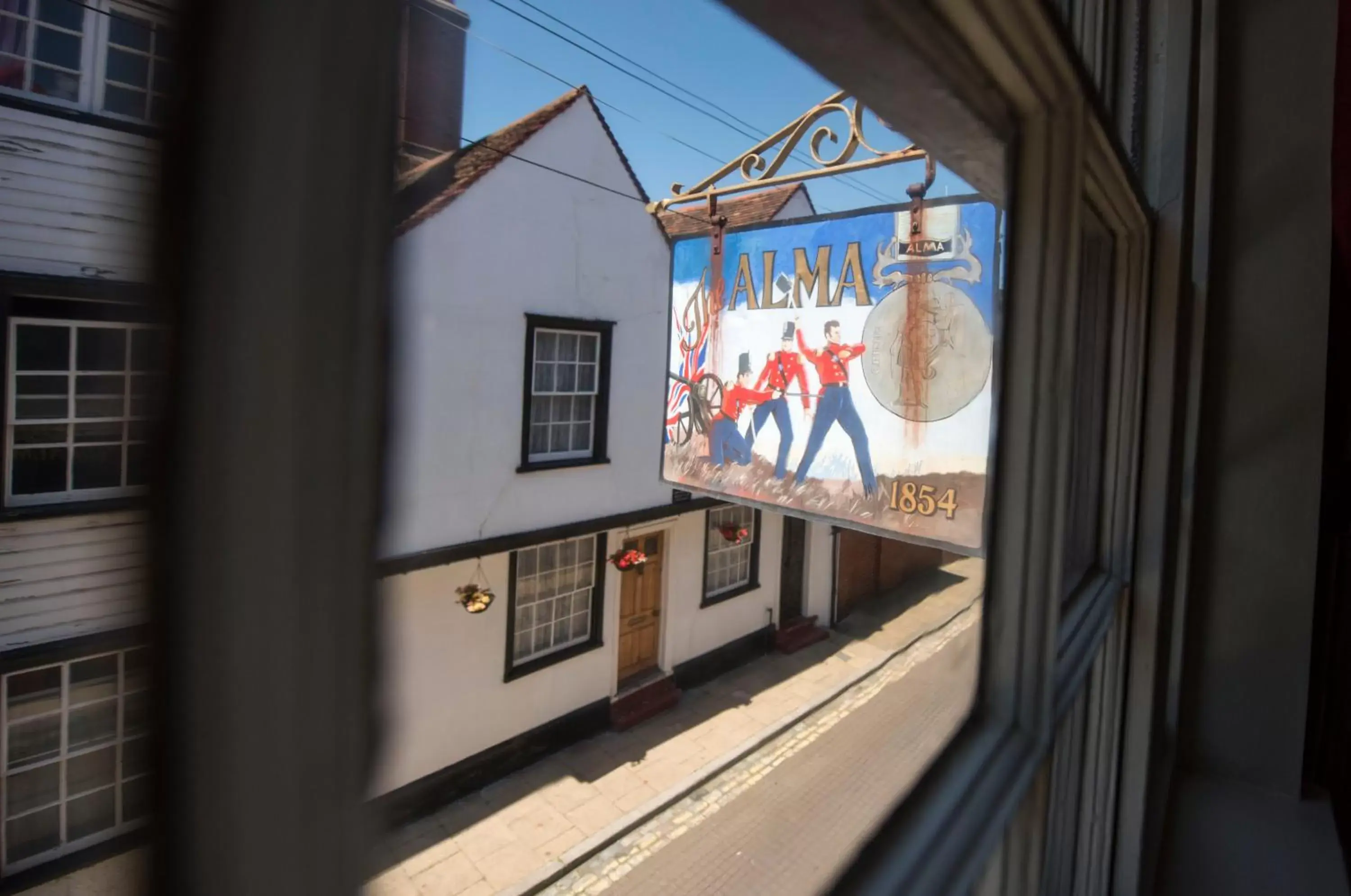 Street view, TV/Entertainment Center in Alma Inn & Dining Rooms