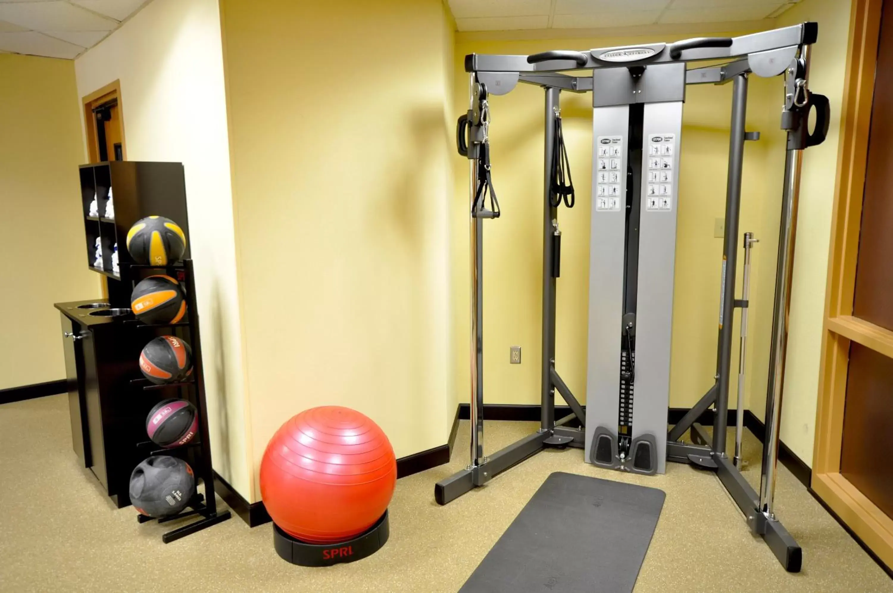 Spa and wellness centre/facilities, Fitness Center/Facilities in Crowne Plaza Hotel Virginia Beach-Norfolk, an IHG Hotel